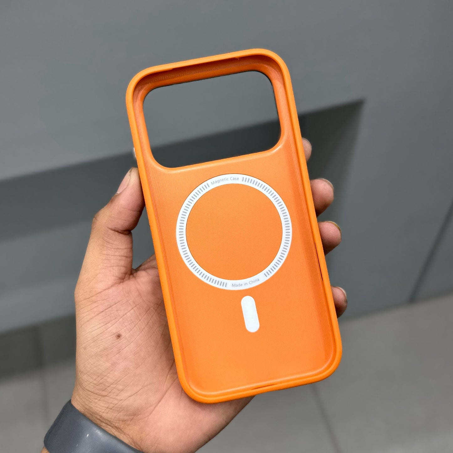 LAZY BOAT UNICON WITH BUTTON MAGSAFE CASE - ORANGE ( No. 2595 )