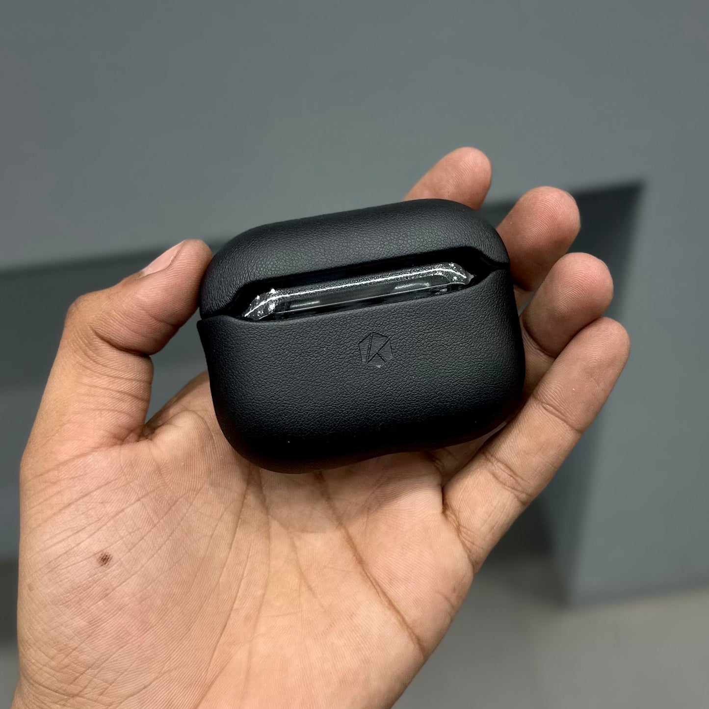 LUXCRAFT AIRPODS CASE - BLACK ( No. 2944 )