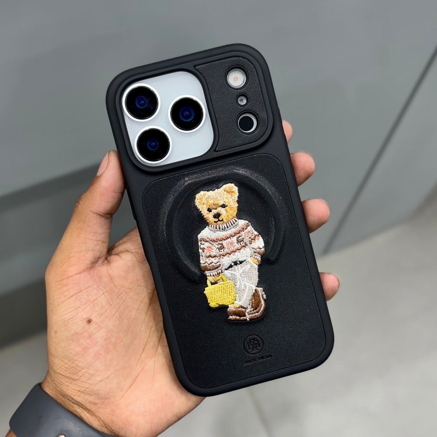 Zuks Bear Magsafe Case-Black ( No. 2151 )
