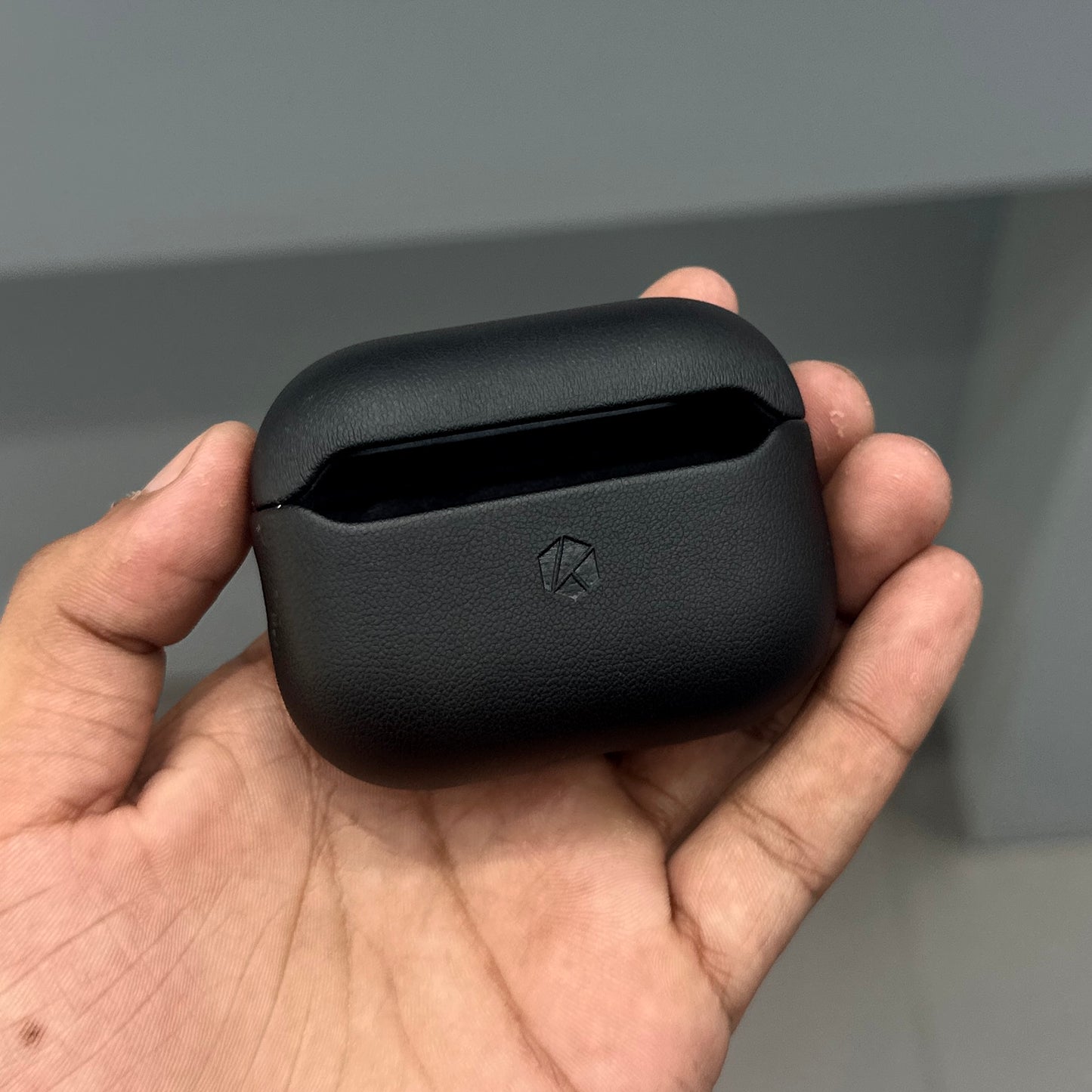 KZDOO LUXCRAFT AIRPODS CASE - BLACK ( No. 2944 )