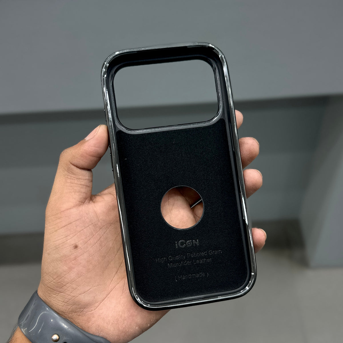 ICON CLASSIC SERIES CASE - BROWN ( No. 4027 )