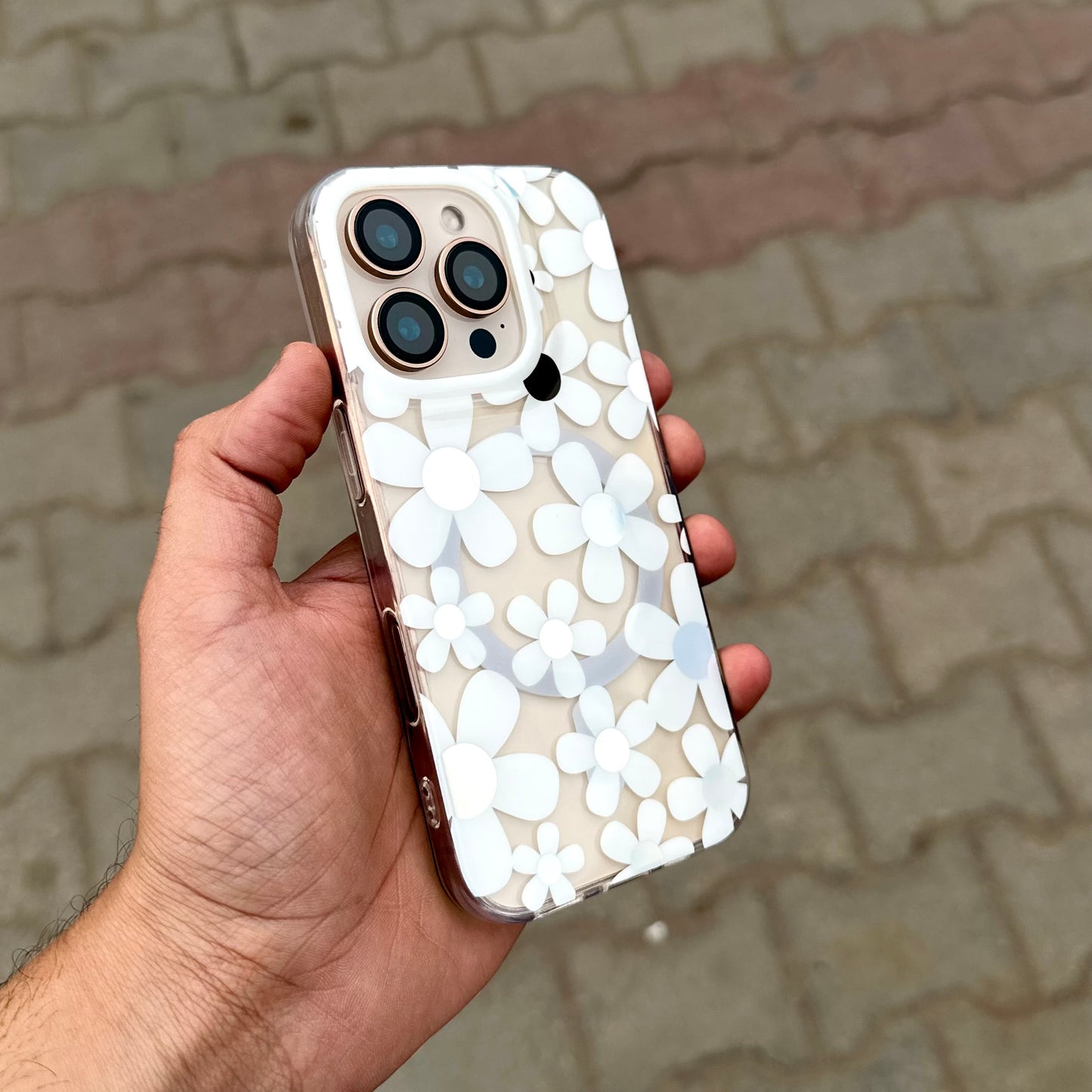 Dulero Case With Magsafe ( No. 1650 )