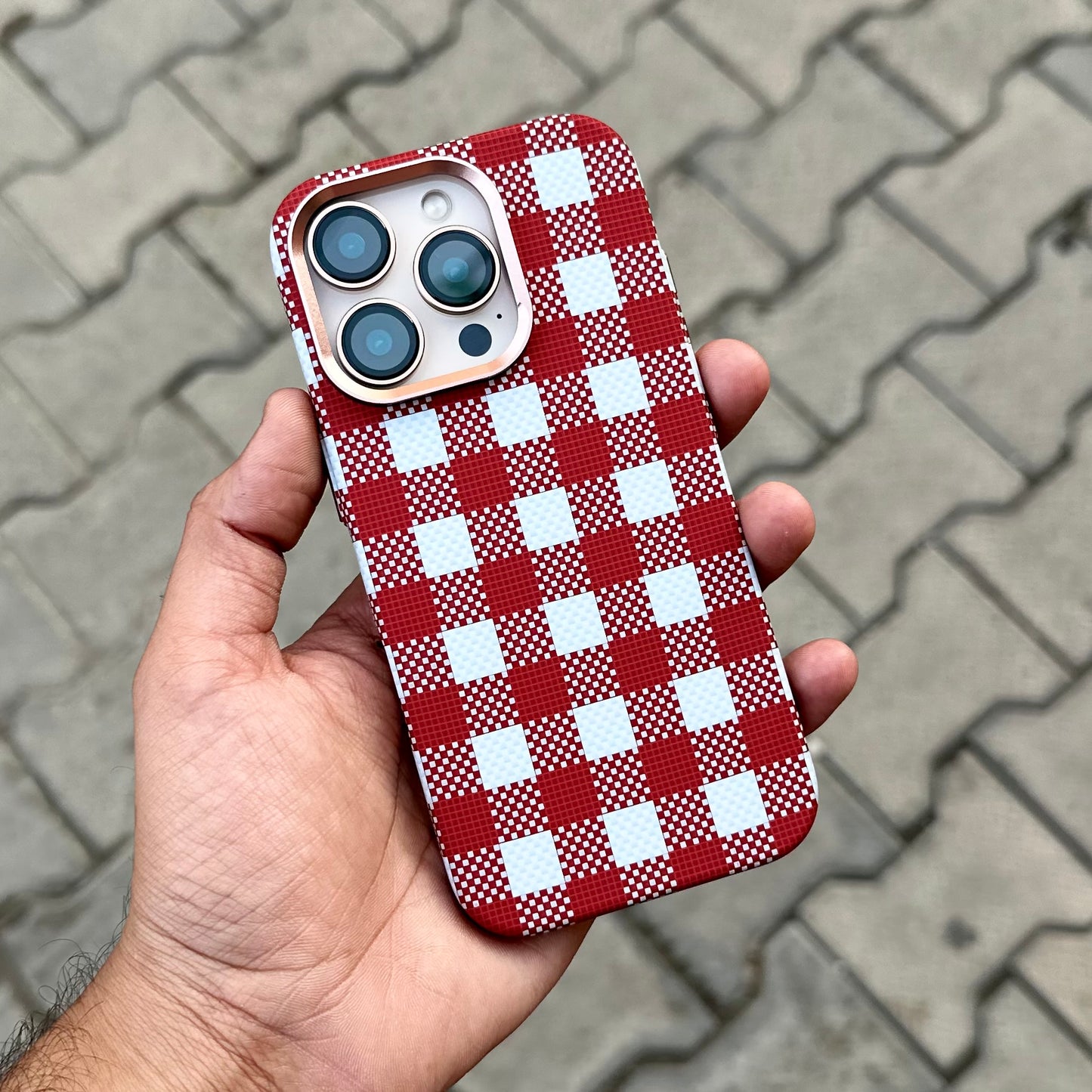Luxo Red Check Case With Magsafe ( No. 1896 )