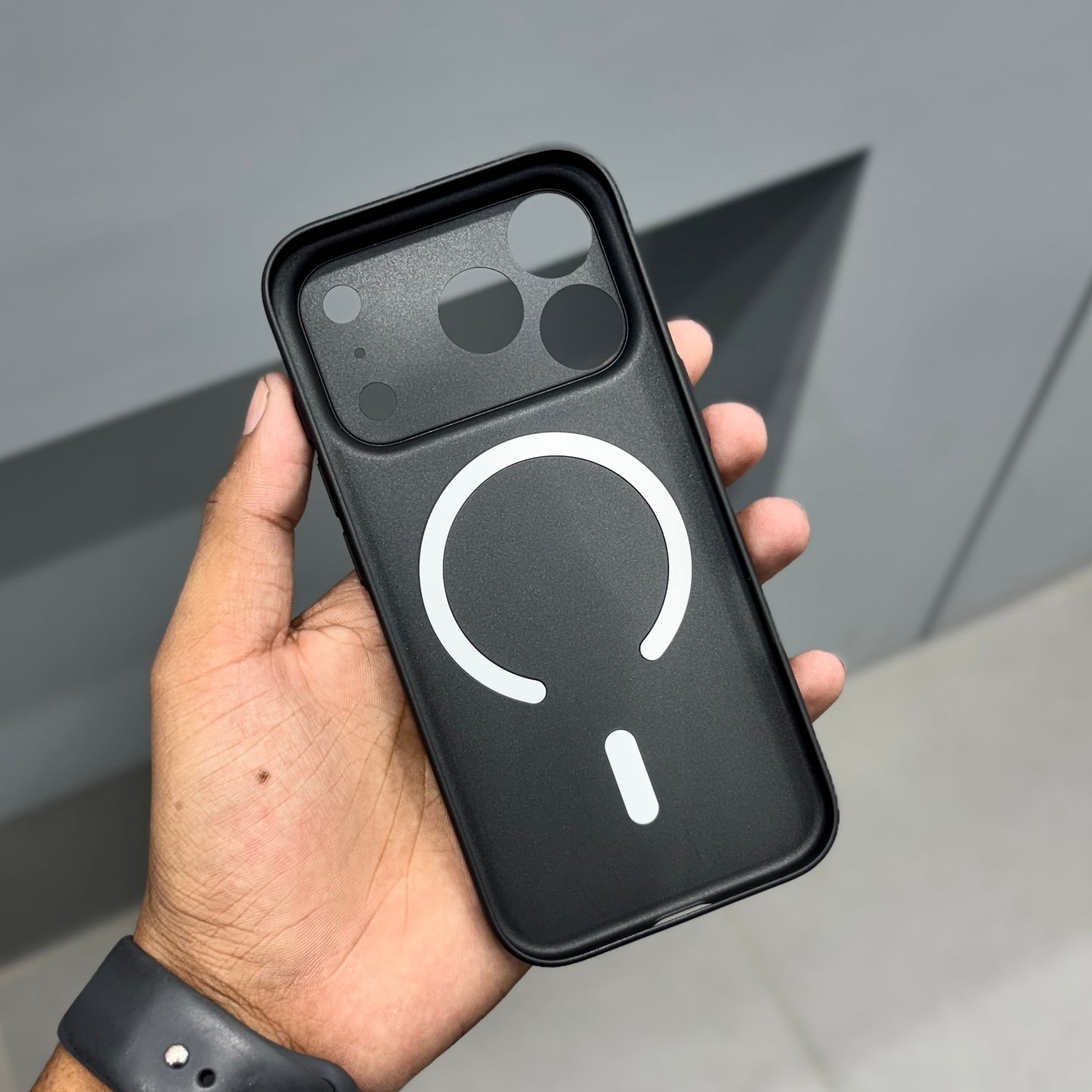 Memumi Ultra Thin with Magasafe Case-Black( No. 2083 ) 17 Series