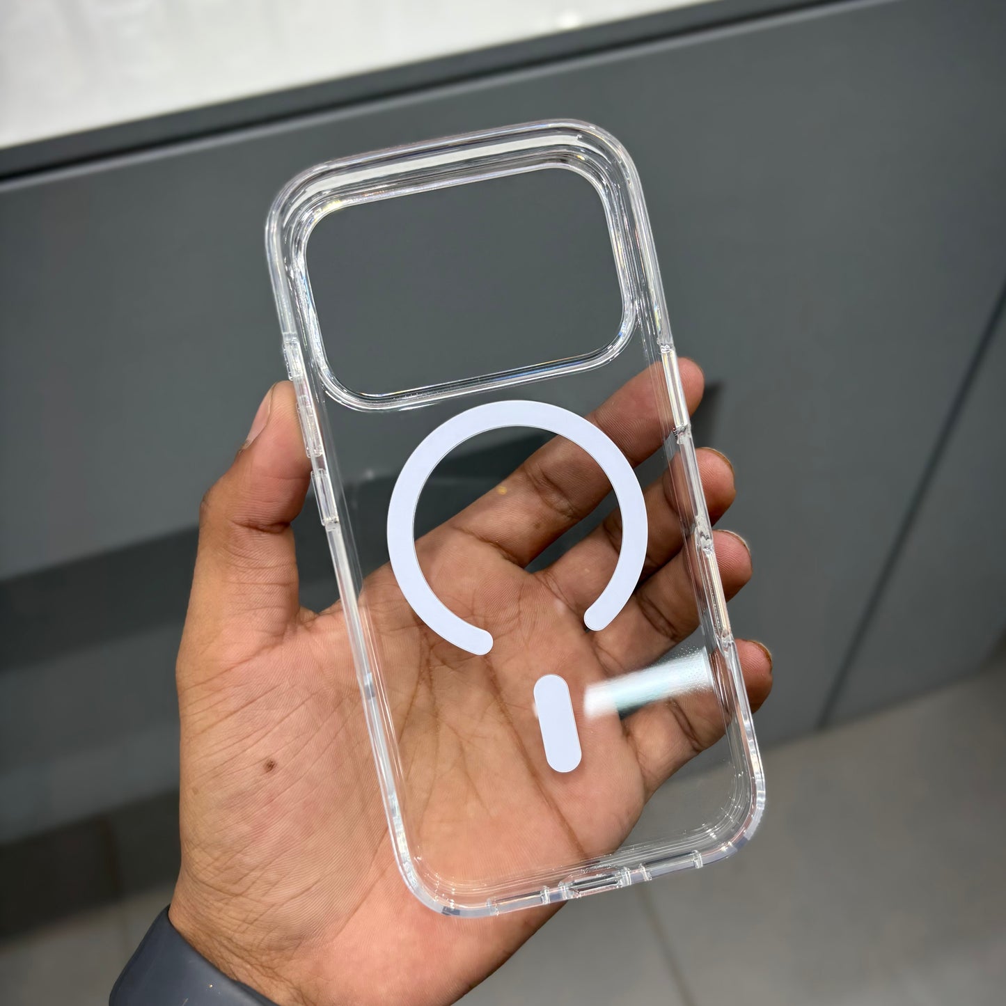 KUVETE HYPER Magsafe case ( No. 2334 )