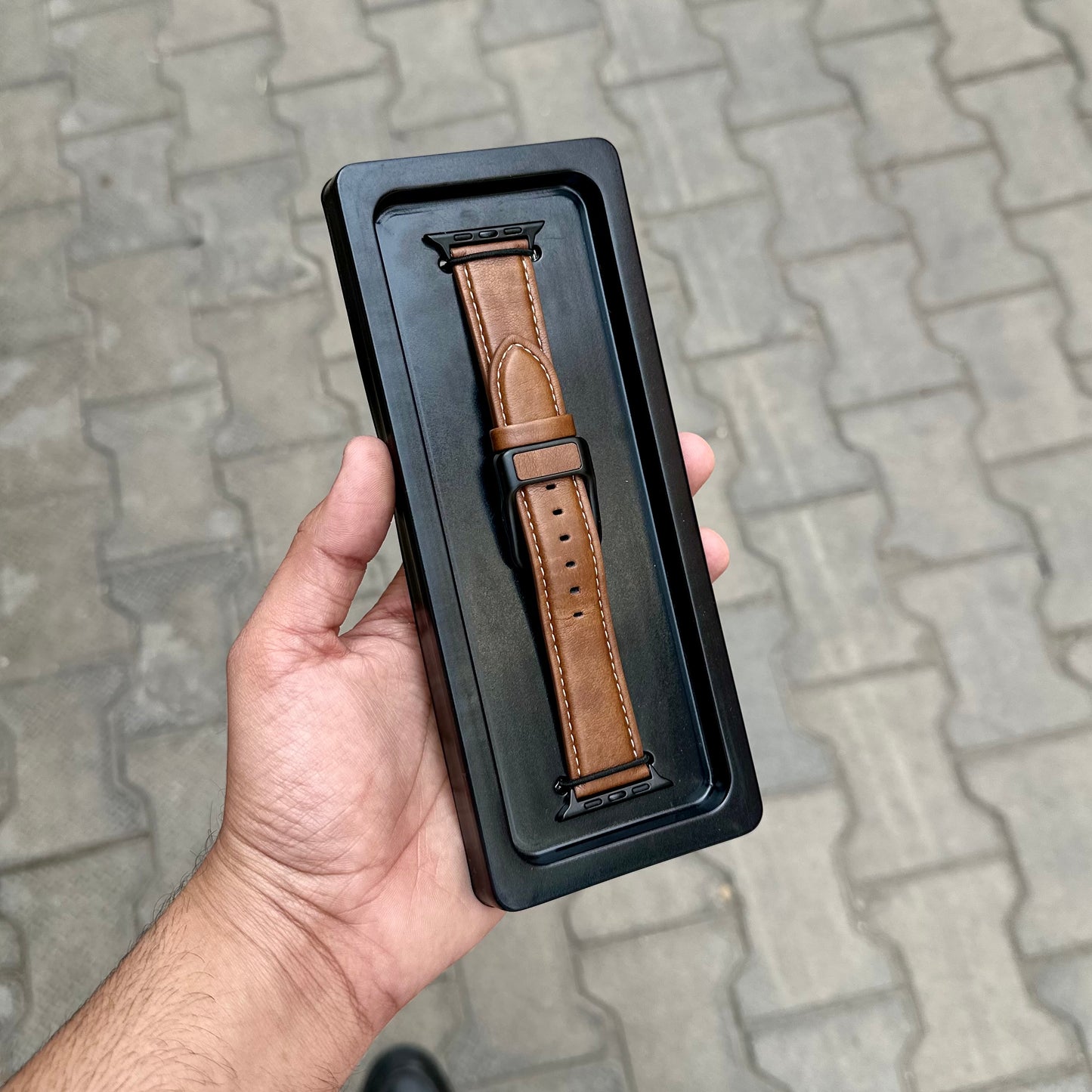U Leather Strap ( No. 1677 )