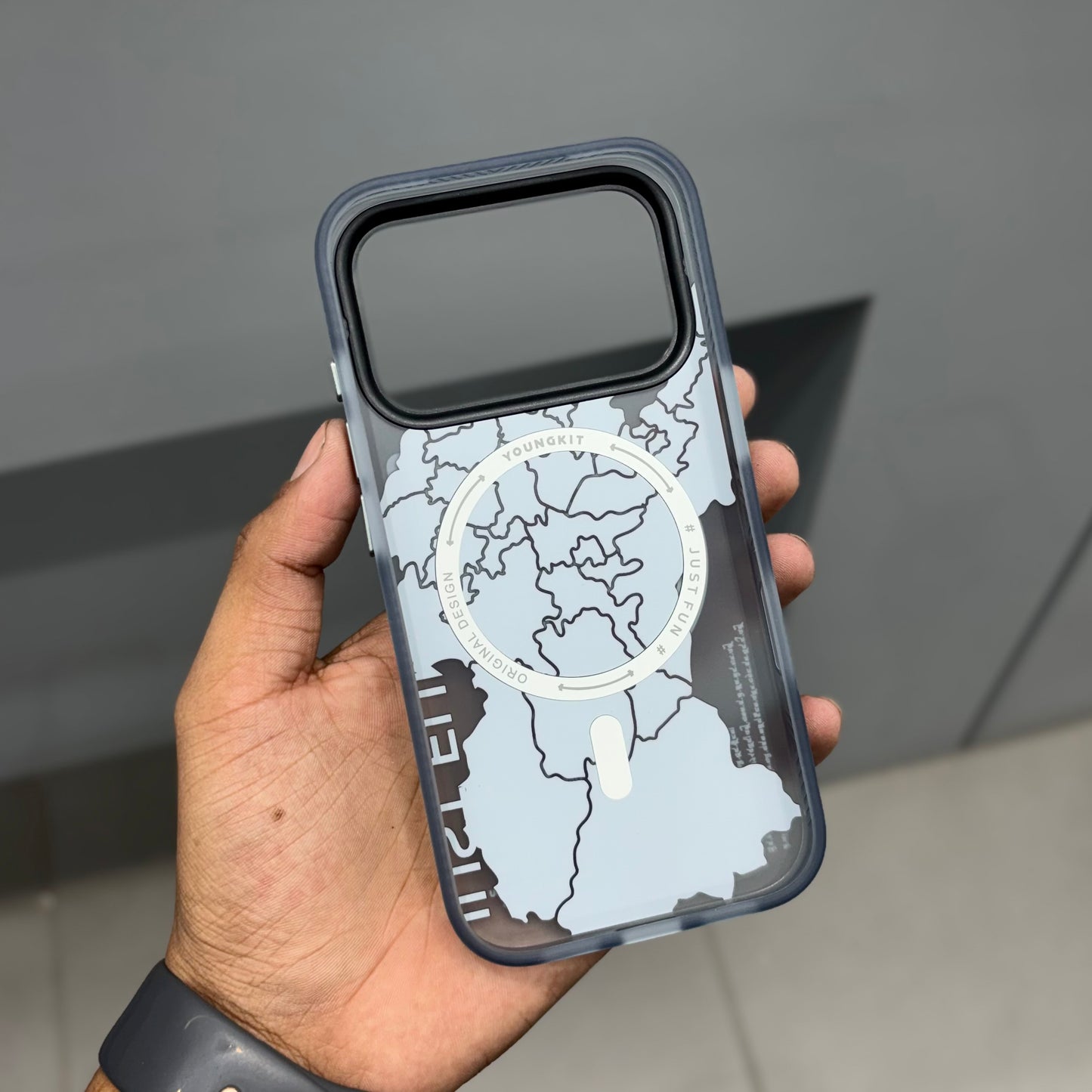 YOUNGKIT MAPS MAGSAFE CASE - BLACK ( No. 2391 )