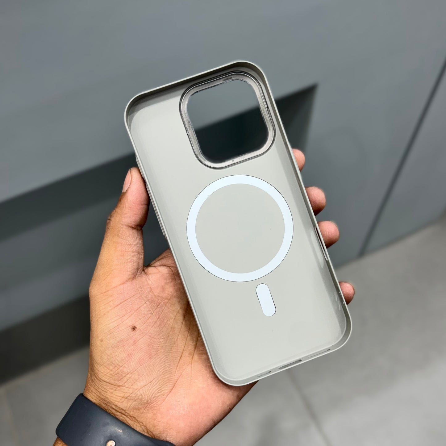 Matt Ment Case with Magsafe-Grey( No. 2148 )