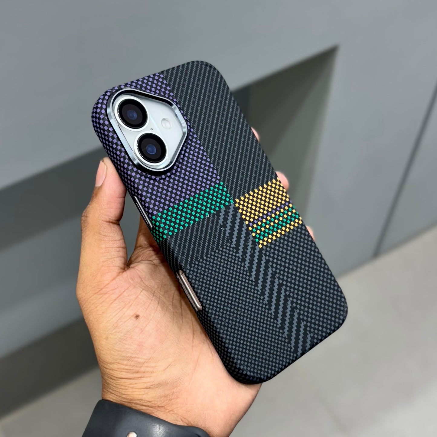 Hydro Carboni Case- Black & Green ( No. 2095 )