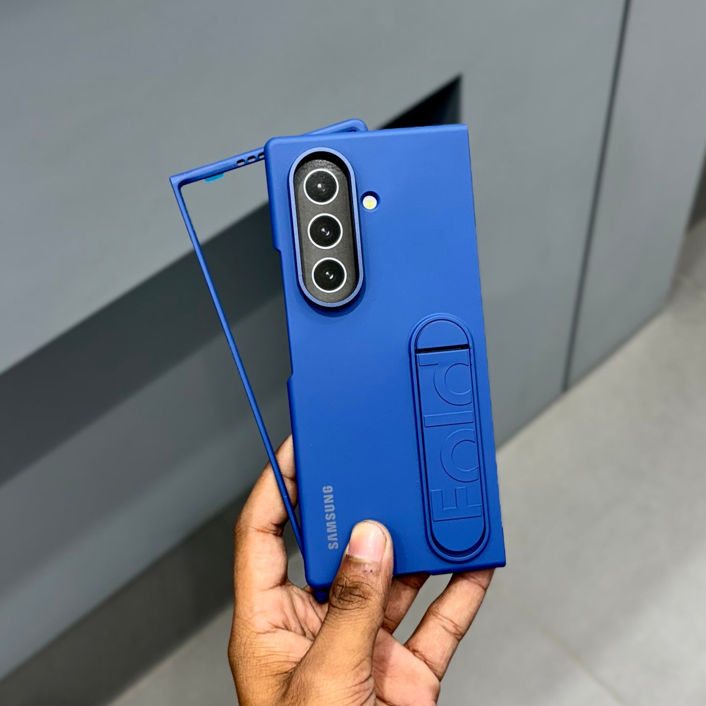 Honai With Stand Case-Samsung ( No. 2065 )