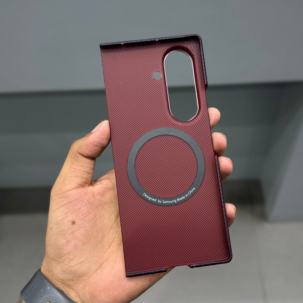 DREAMS CARBON MAGNET CASE - WINE RED ( No. 3891 )