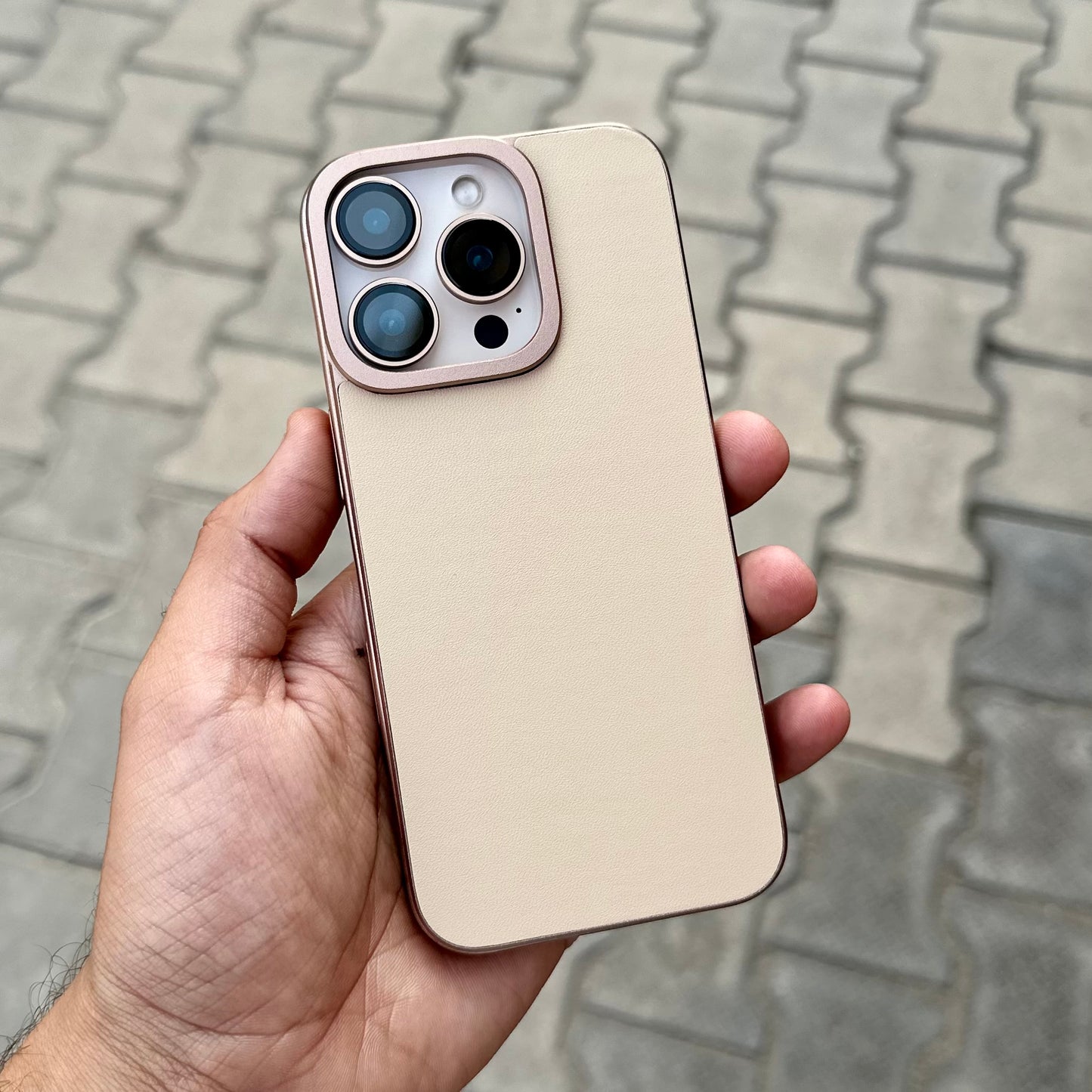 Movenchy Leather Magclap Case-Desert Brown ( No. 1885 )