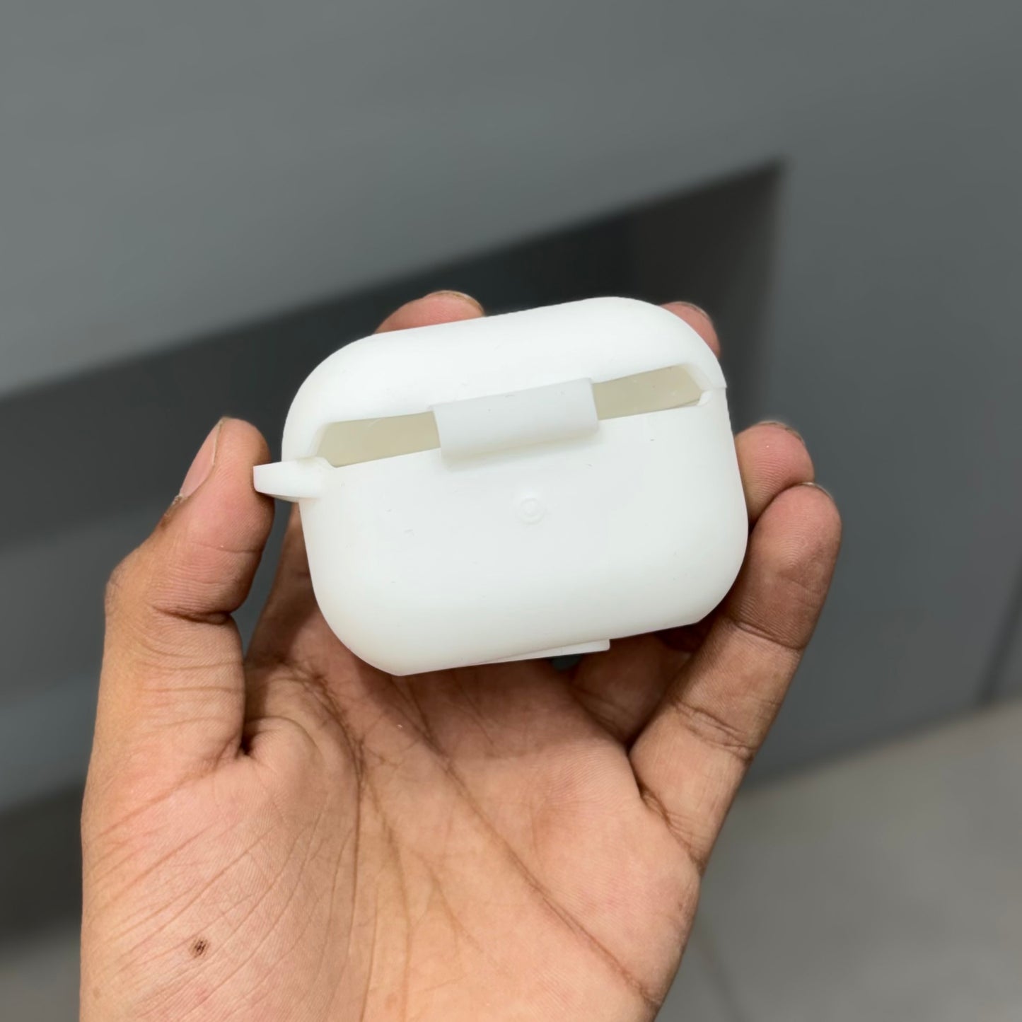 AIRPODS SILICON CASE - WHITE ( No. 2671 )