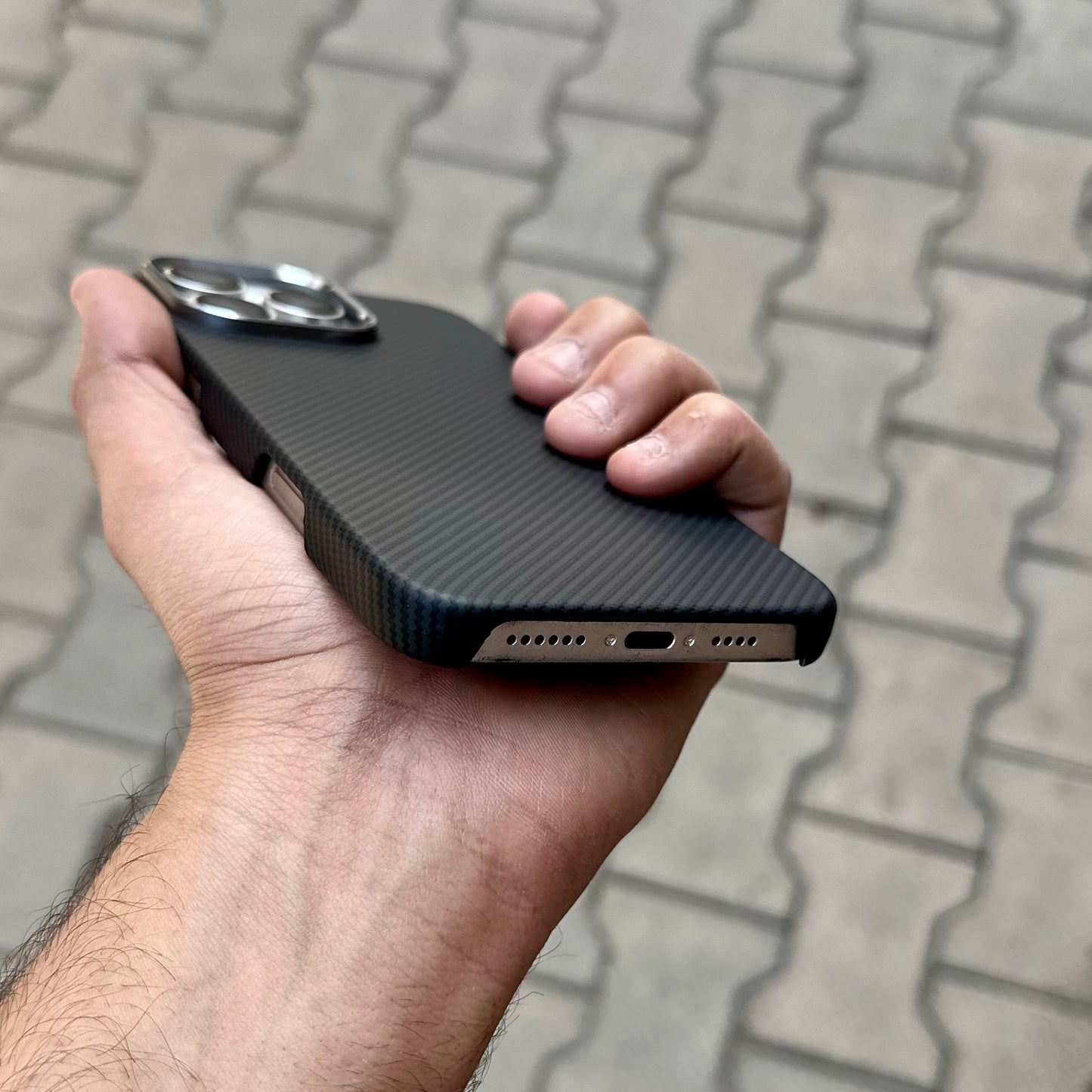 Vosros Carbon Texture Case With Magsafe-Black ( No. 1774 )