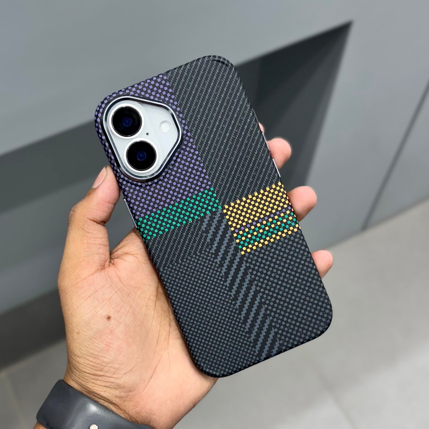 Hydro Carboni Case- Black & Green ( No. 2095 )
