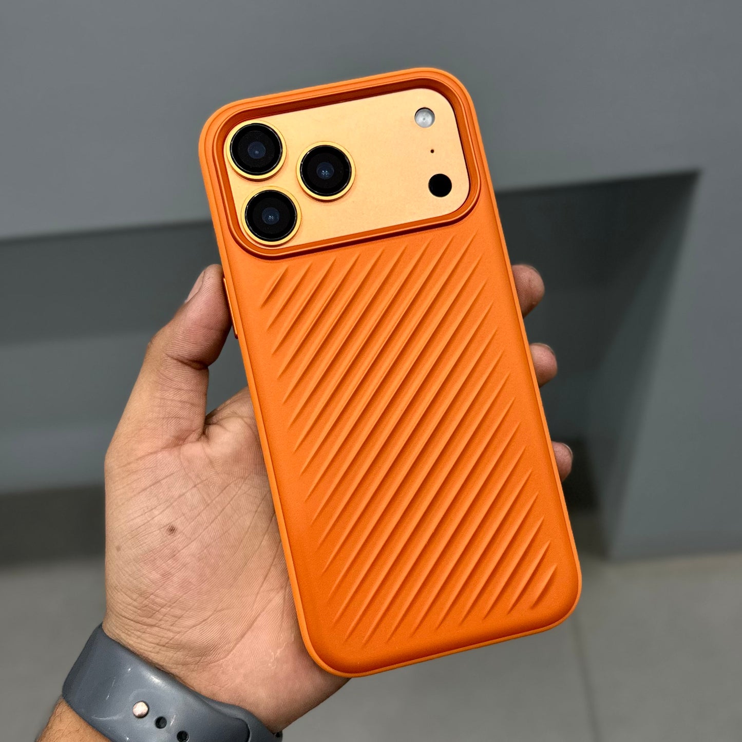 AEROLINE MAGSAFE CASE - ORANGE ( No. 3611 )