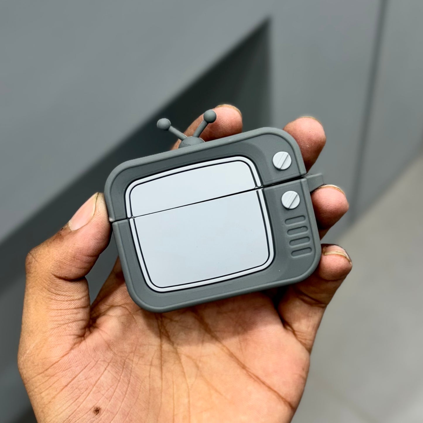 Tv Airpods Case( No. 2068 )