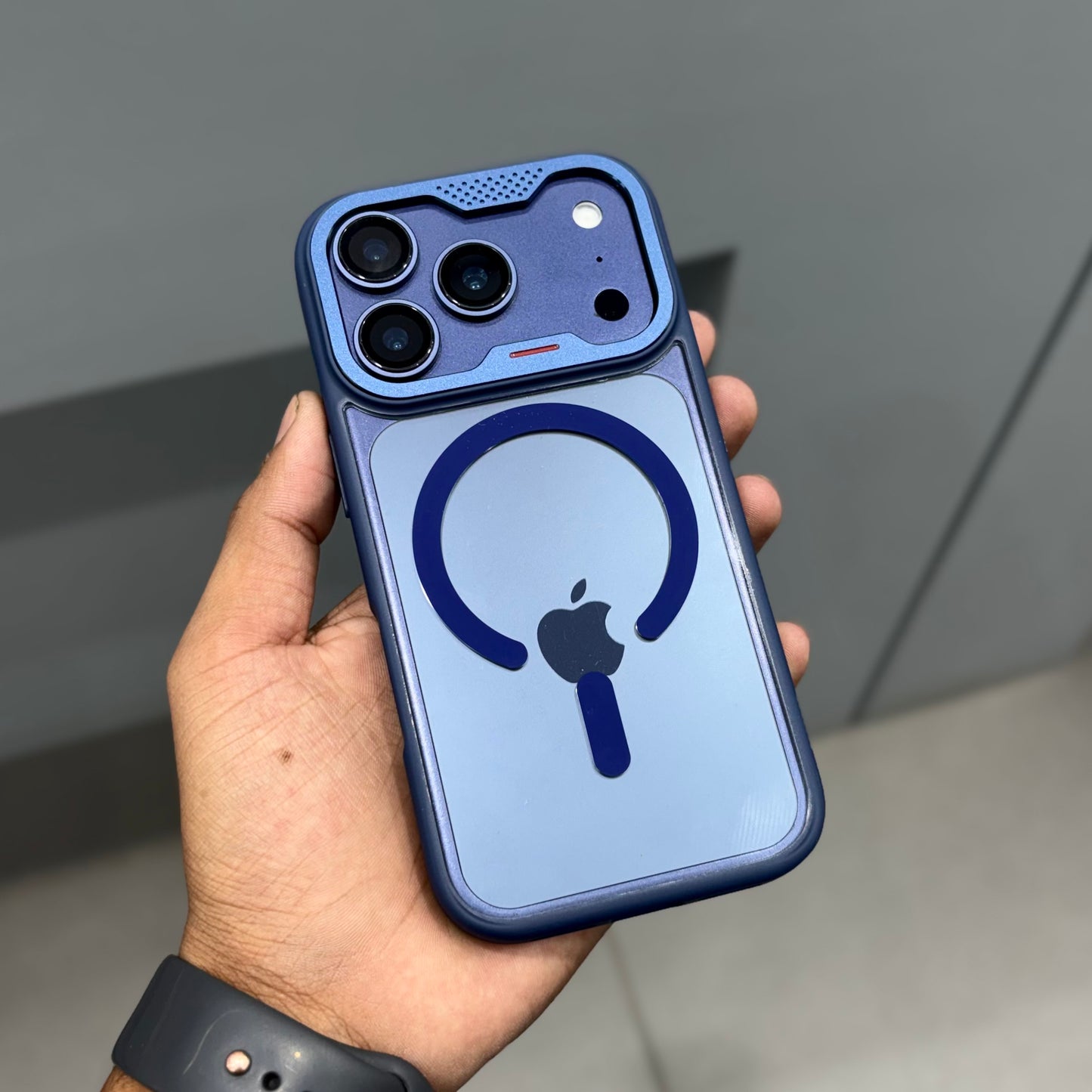 NYJOY ARMOD CAM CASE - BLUE ( No. 2410 )