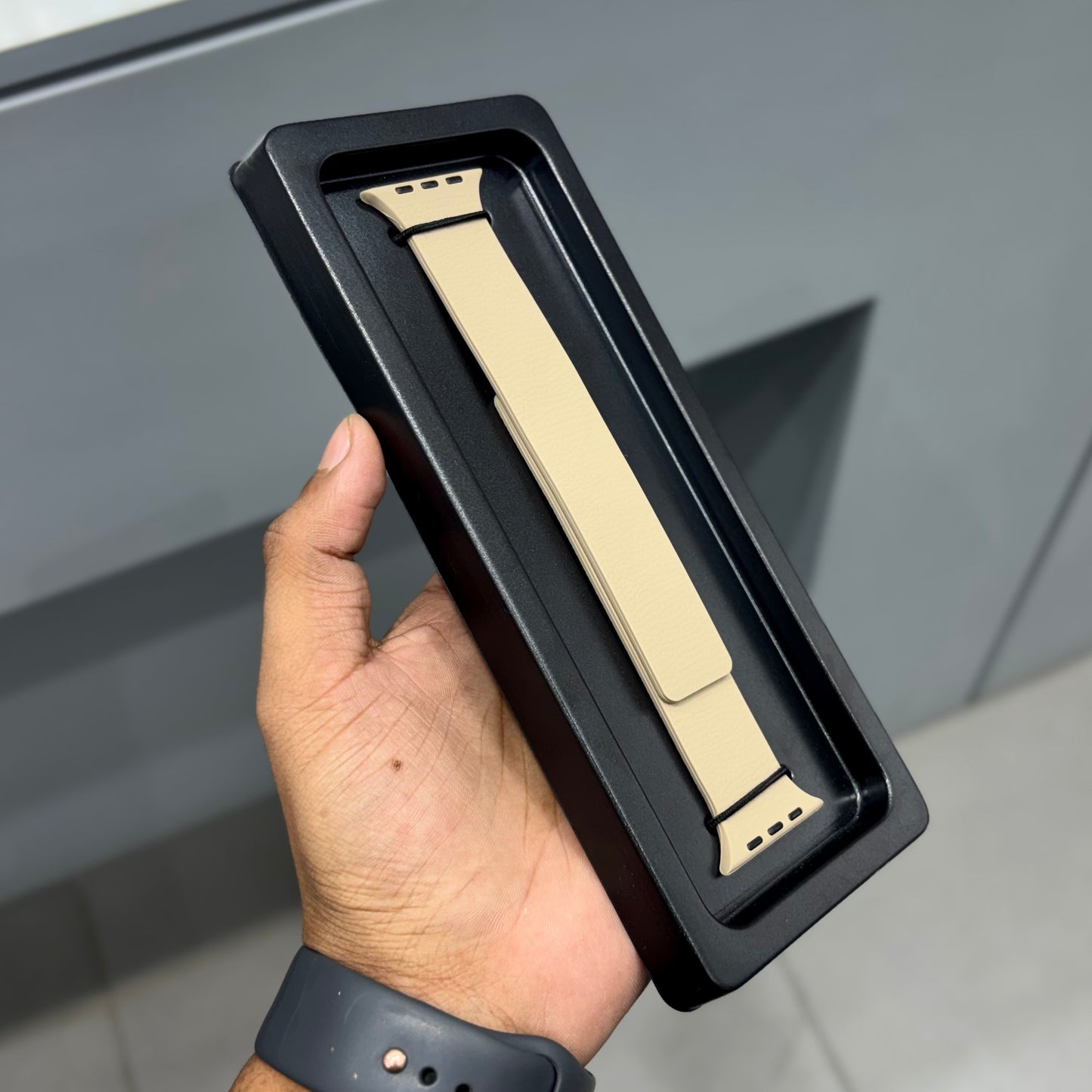 MAG LOOP STRAP - BEIGE ( No. 2283 )