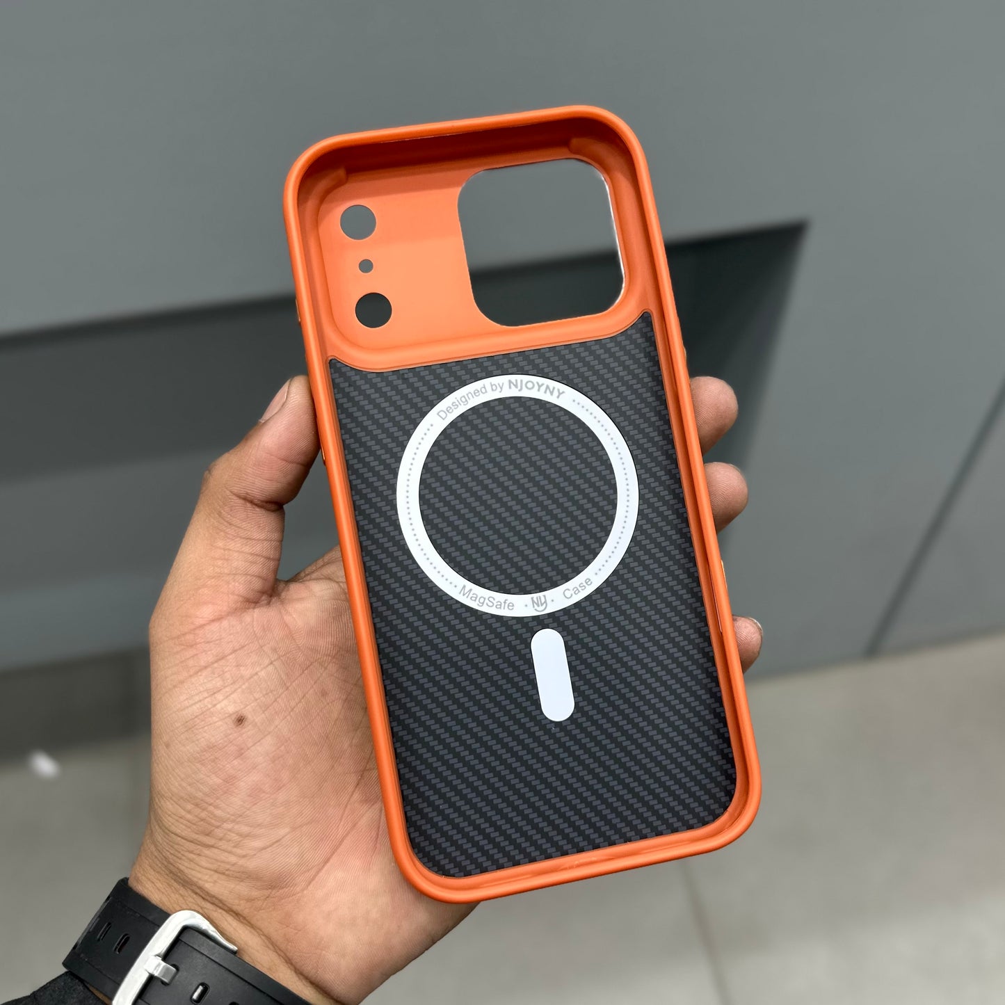 NY JOY CARBON CASE WITH MAGSAFE - ORANGE ( No. 2826 )