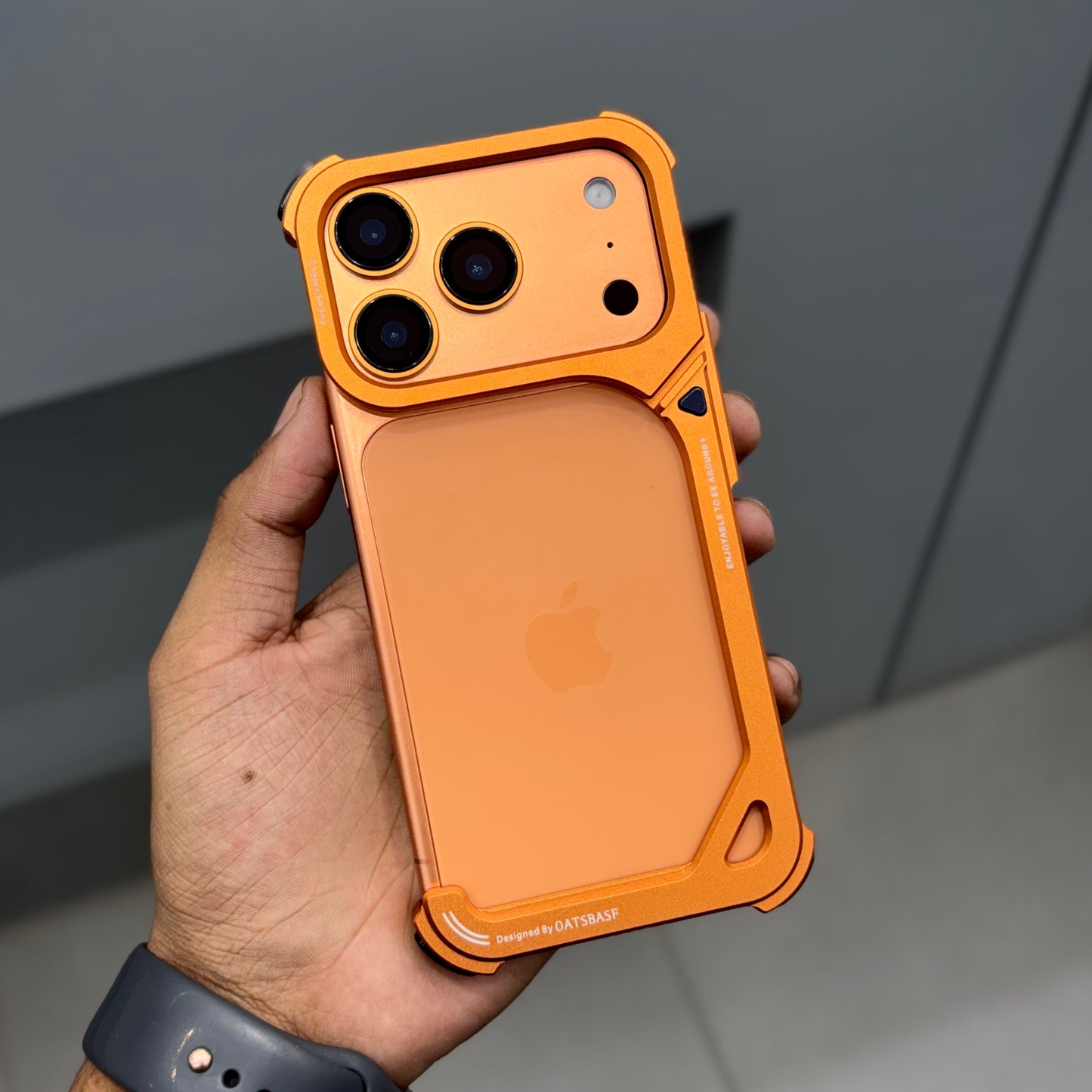 9 METAL CASE - ORANGE ( No. 2390 )
