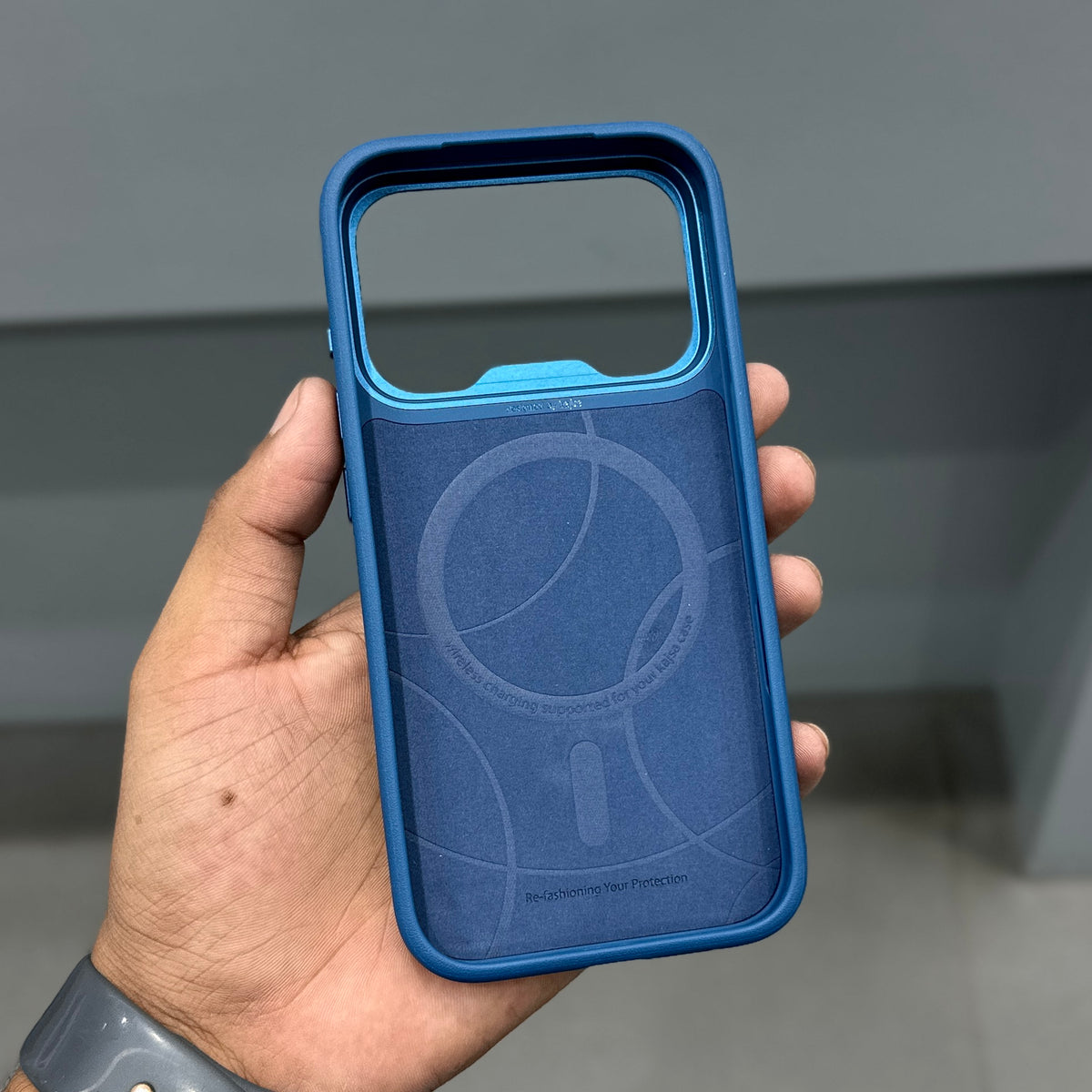 KAJSA BLUE SENTINEL MAGSAFE CASE ( No. 3968 )