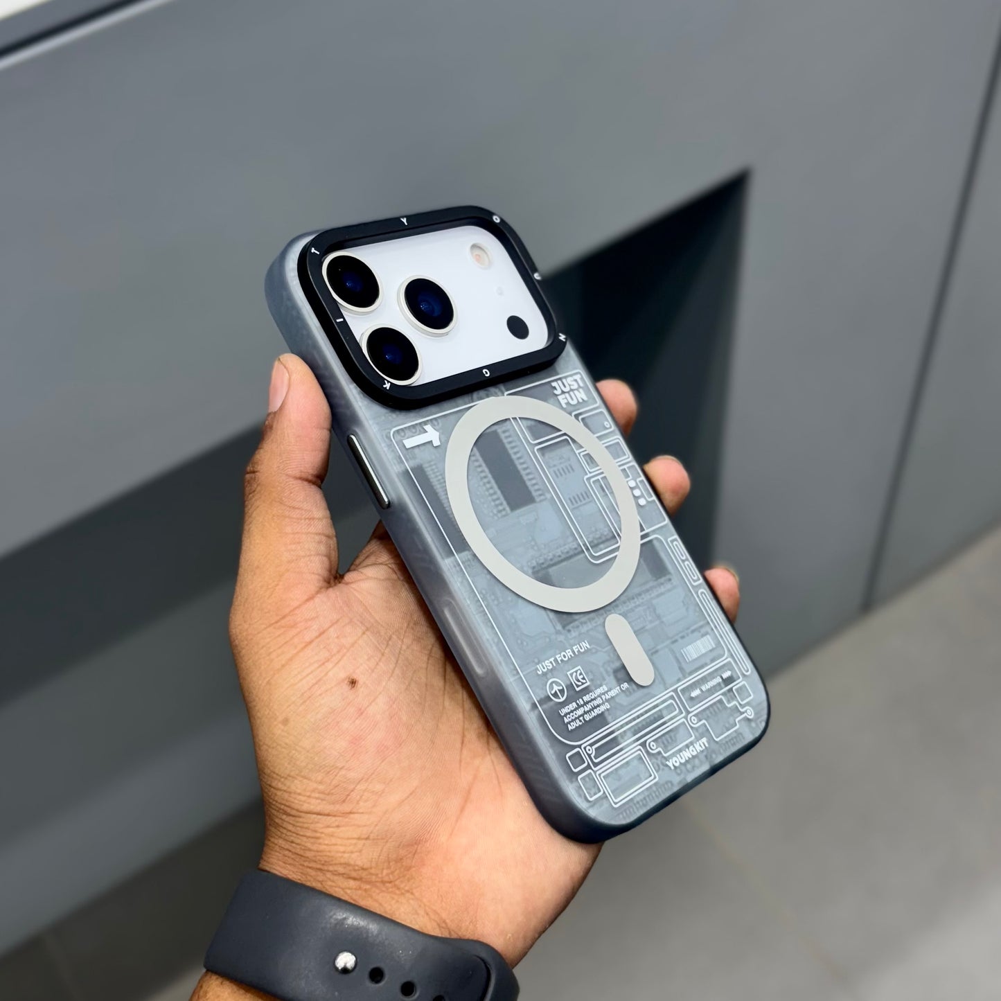 Youngkit Cyber Series Case-Grey ( No. 2052 ) 17 Series