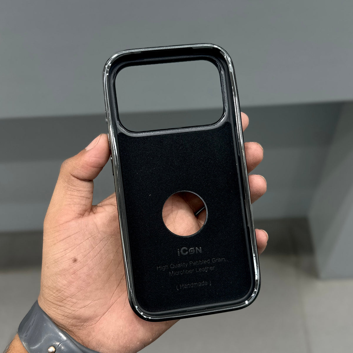 ICON CLASSIC SERIES CASE - BLACK ( No. 4028 )