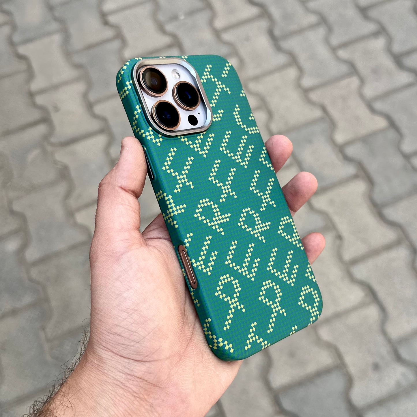 Byhum Case With Magsafe-Green ( No. 1494 )