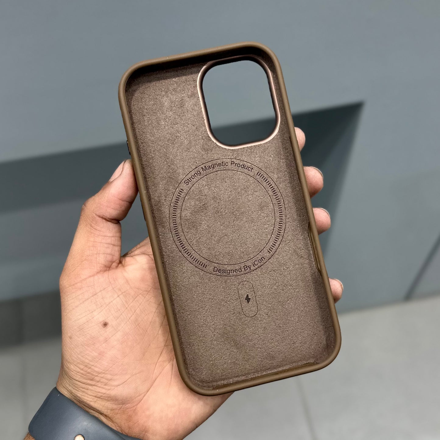 ICON GELIX SILICON CASE MAGSAFE - BROWN ( No. 2883 )