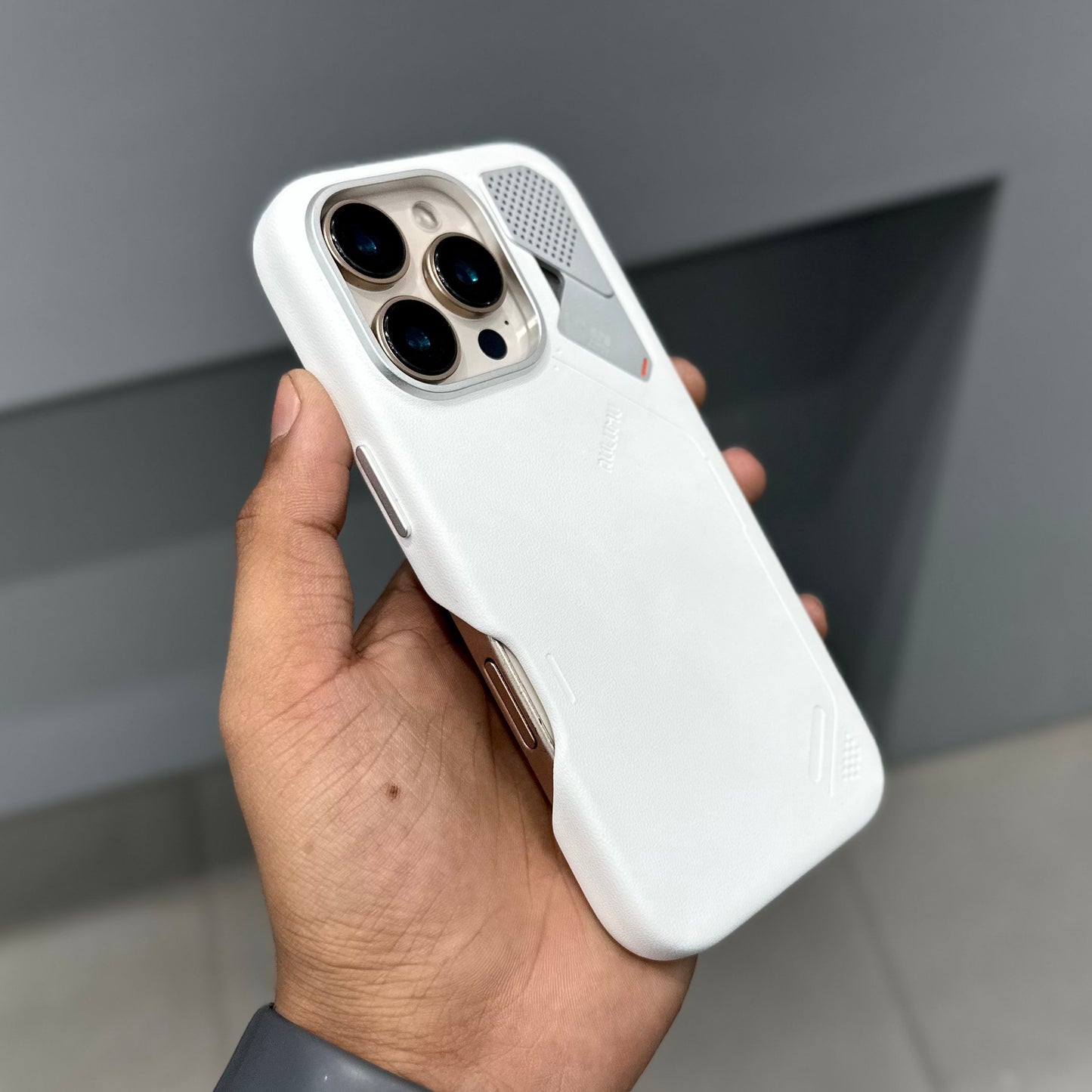 AULUMU VEGAN LEATHER CASE - WHITE ( No. 2640 )