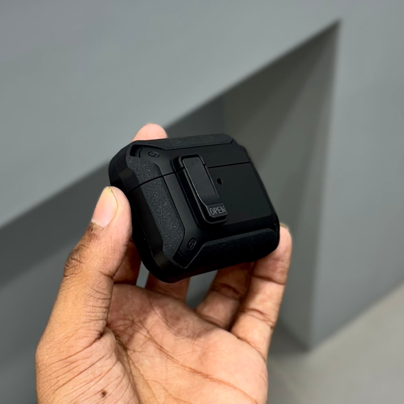 Lock M Airpods Case ( No. 2071 )