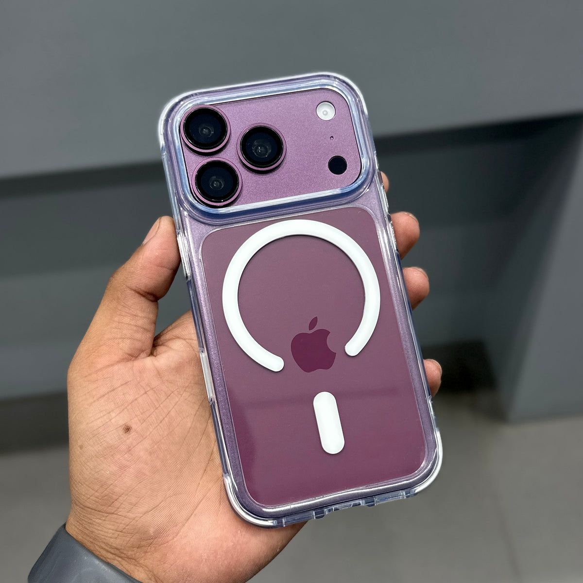 CMAQ AIR X MAGSAFE CASE - TRANSPARENT ( No. 4007 )