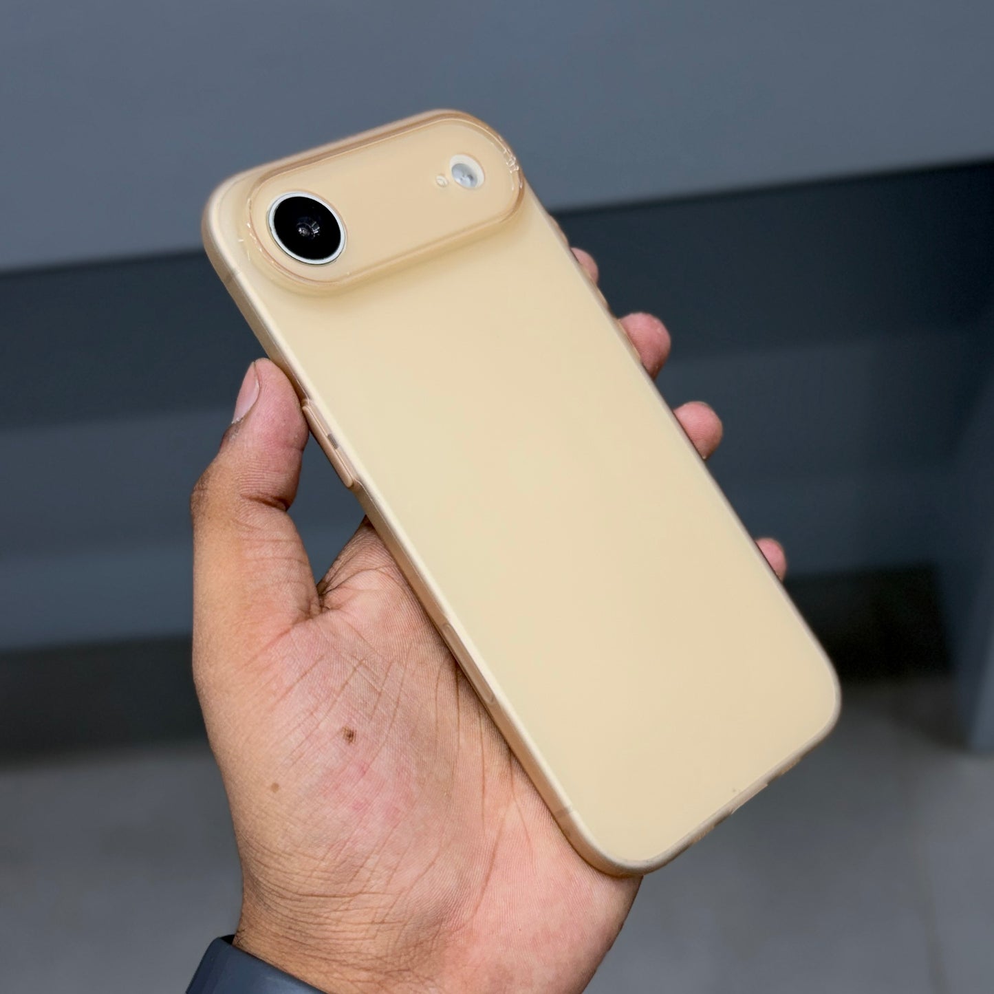 NOVO IP GUARD ULTRA THIN CASE - BROWN ( No. 2781 )