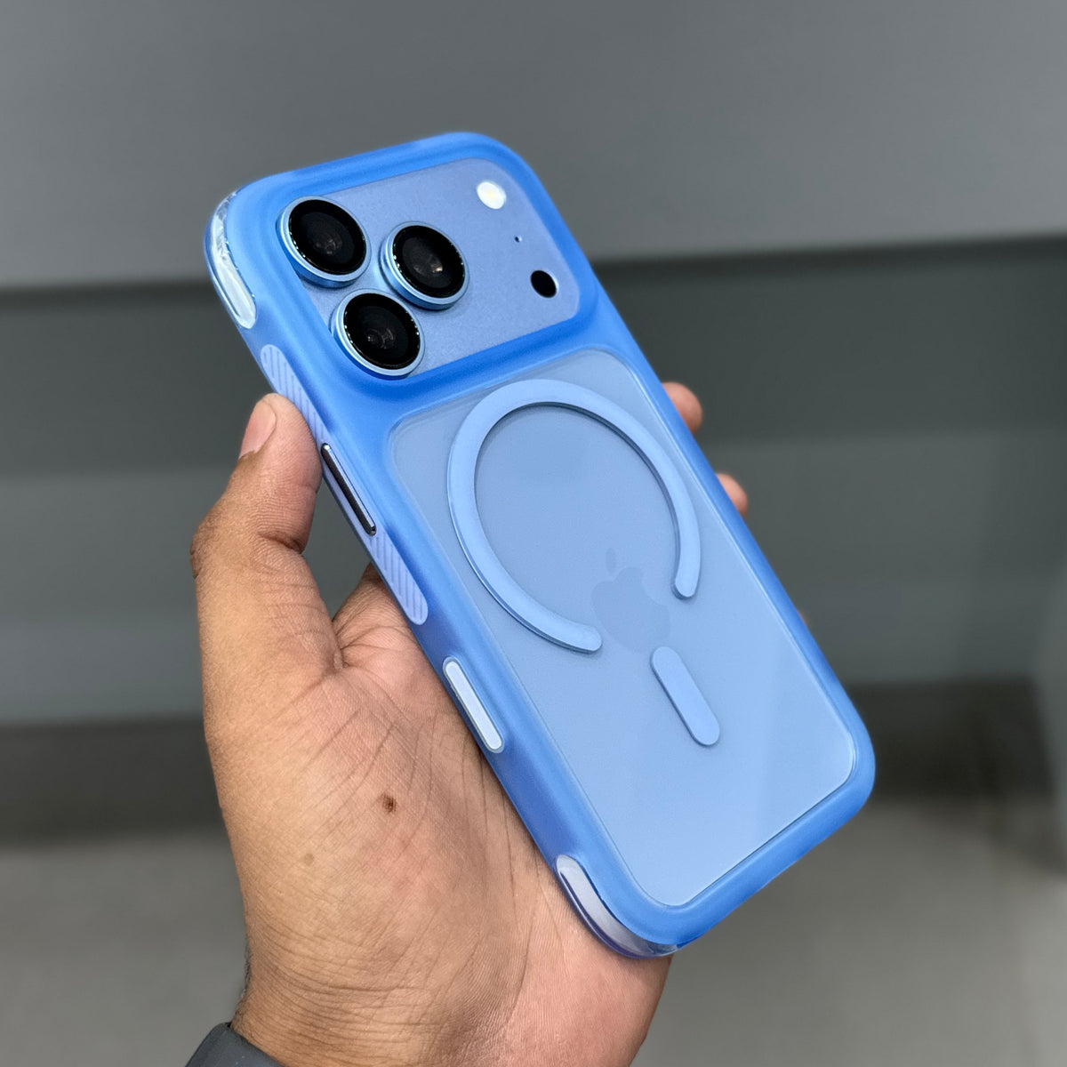 ICON EAR BAG MAGSAFE CASE - SKY BLUE ( No. 3950 )