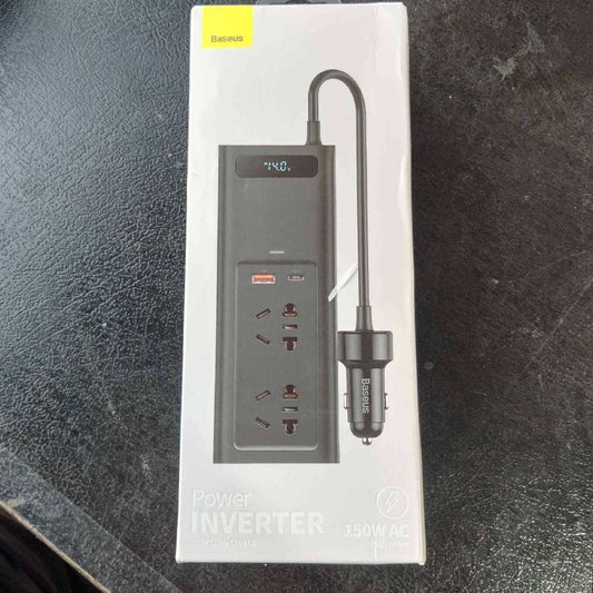 563136