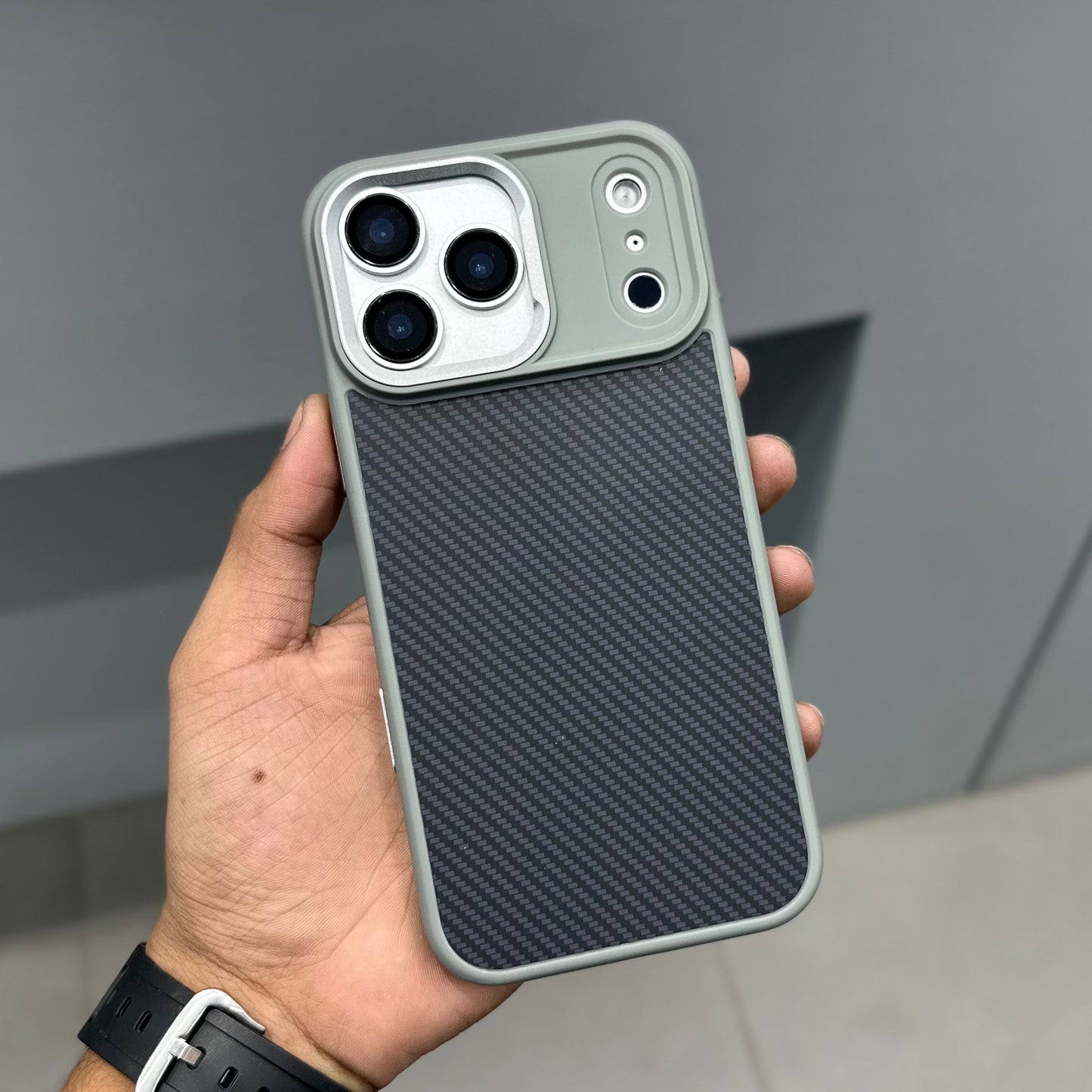 NY JOY CARBON CASE WITH MAGSAFE - GREY ( No. 2827 )