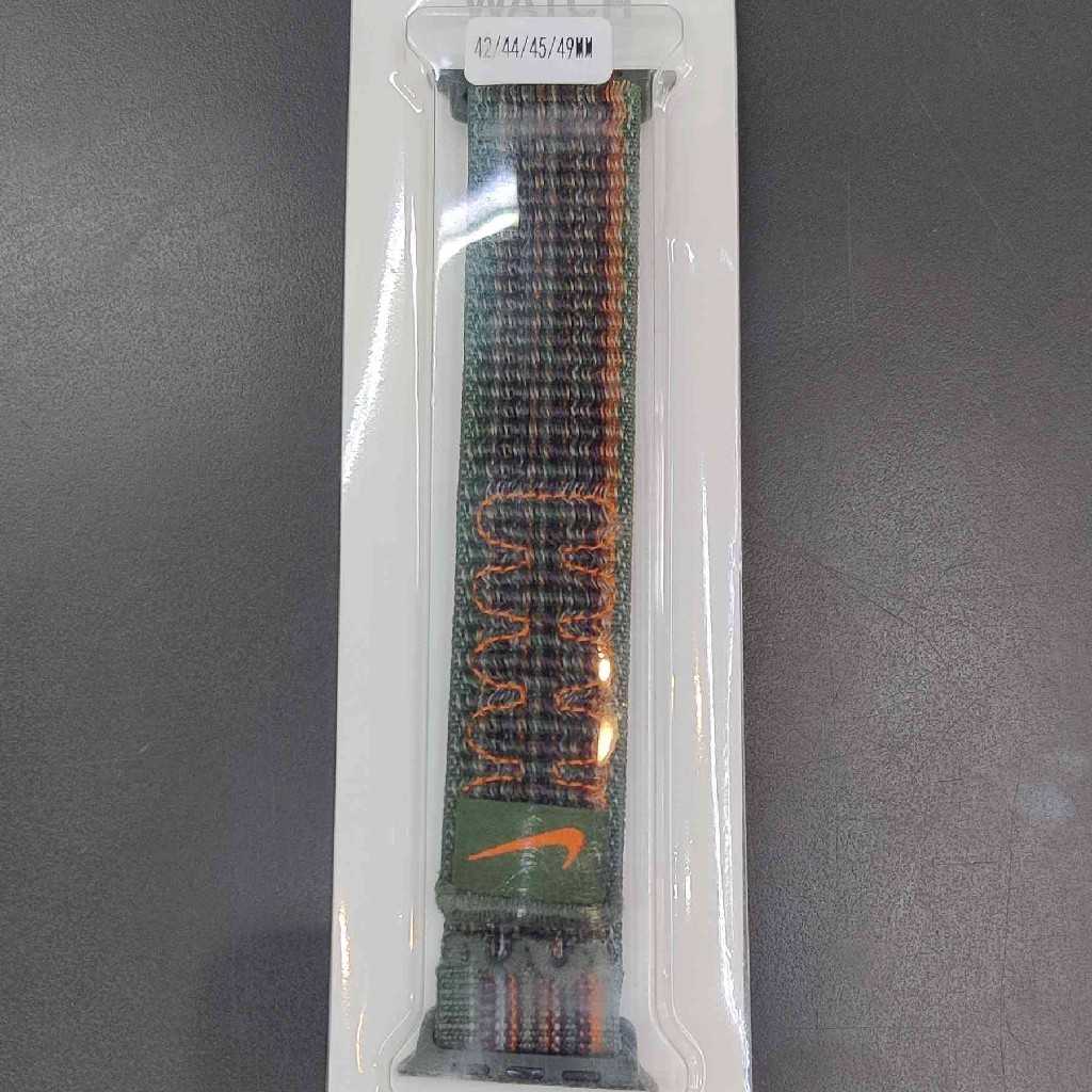 1050439