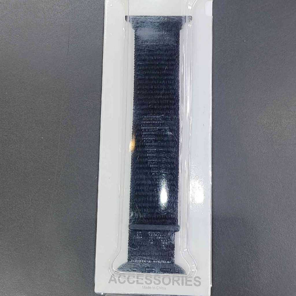 1050440