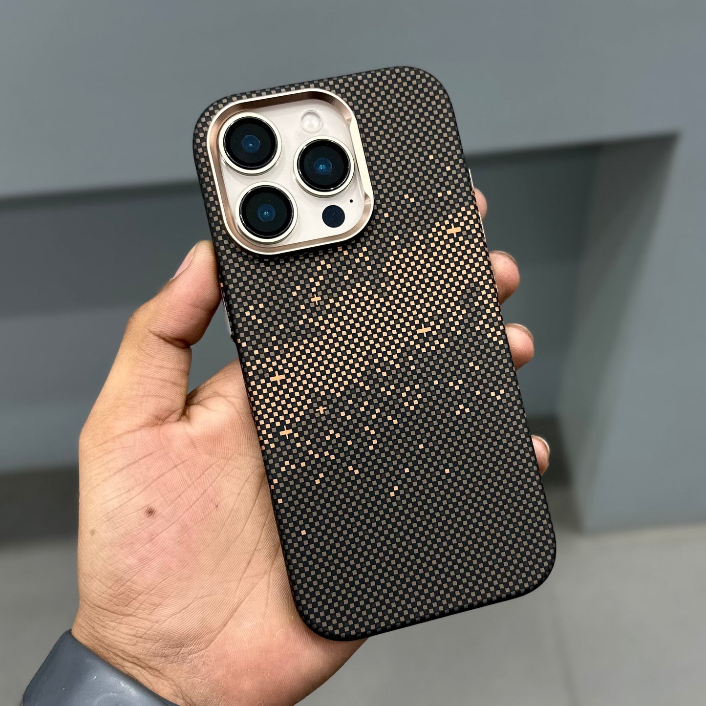 LUXO MAGSAFE CASE - BROWN STARS ( No. 3580 )