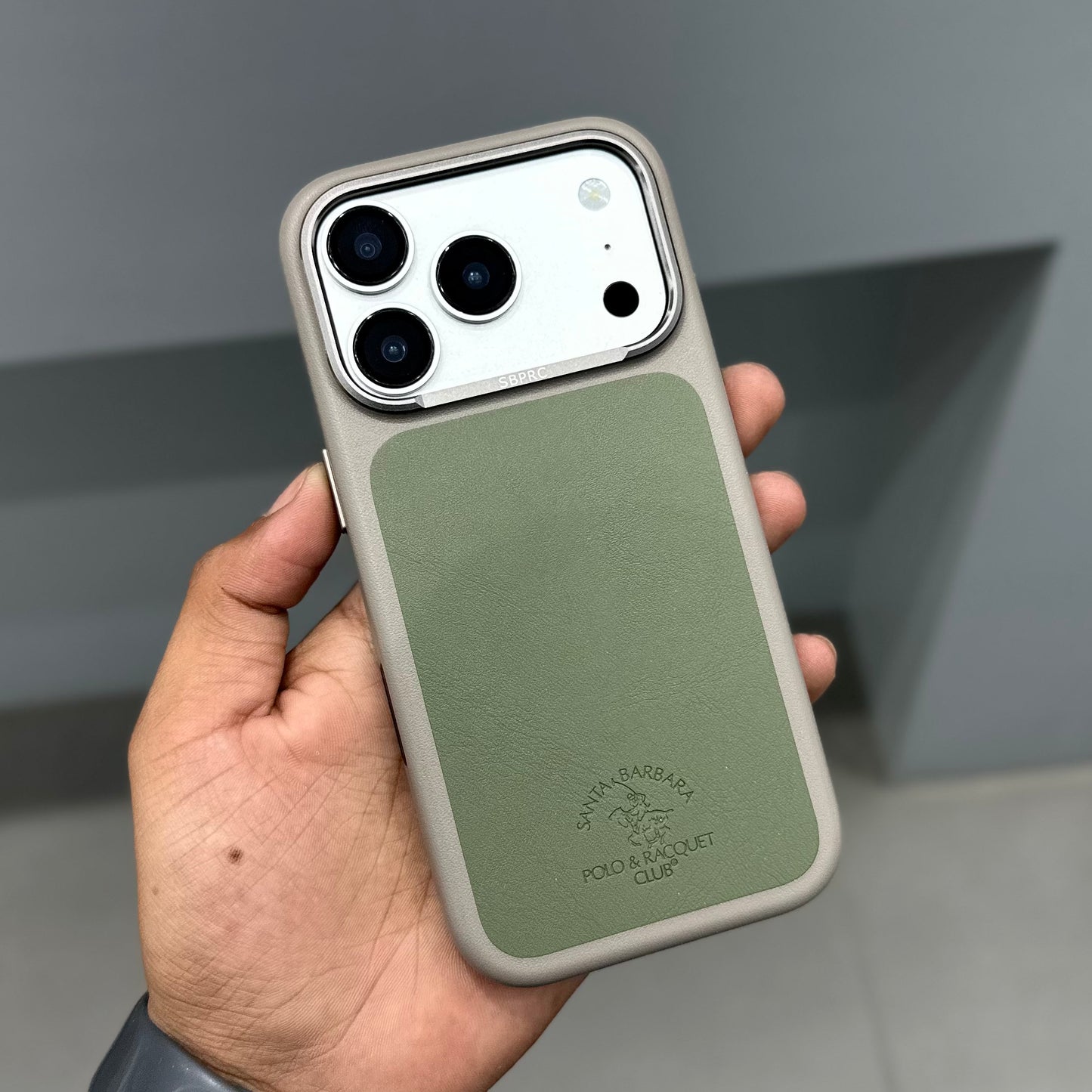 SANTA BARBARA ULA MAGSAFE-GREY OLIVE ( No. 3413 )