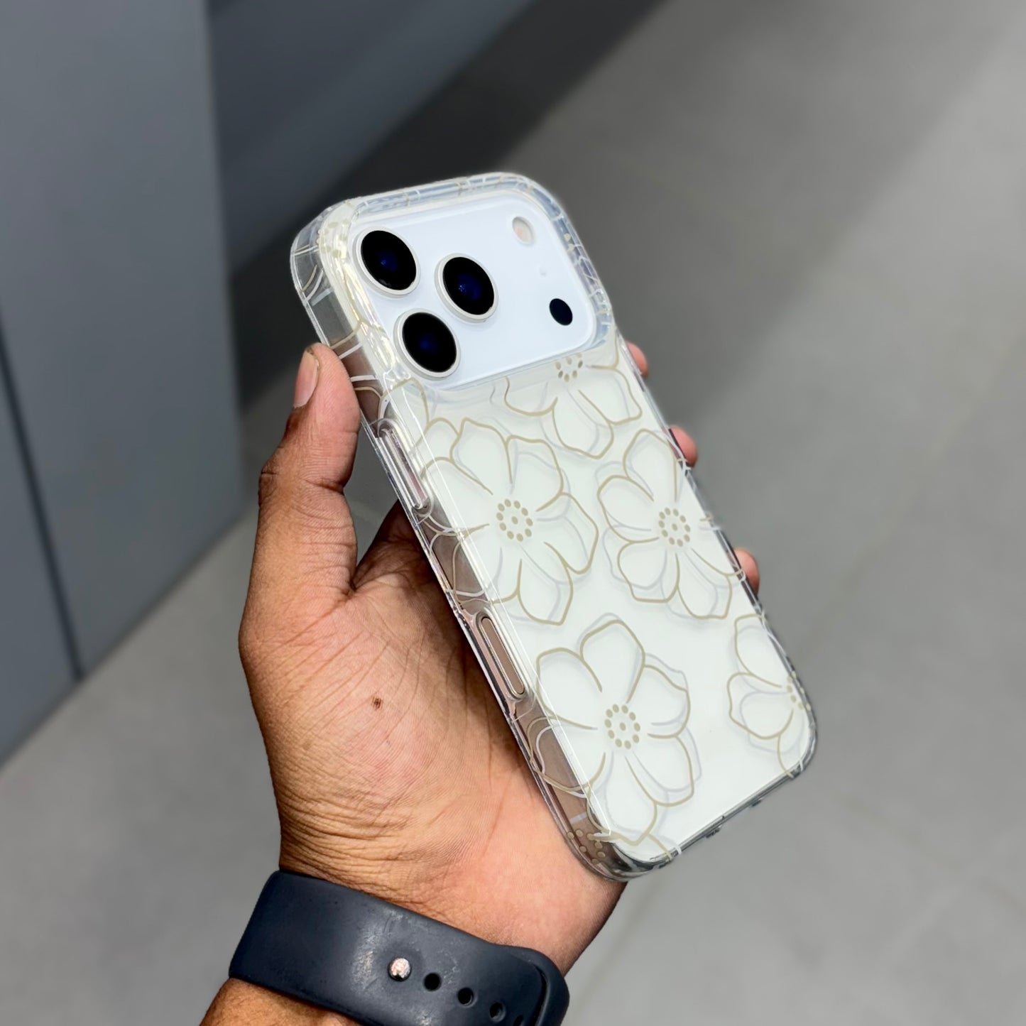 Parado Case ( No. 2107)