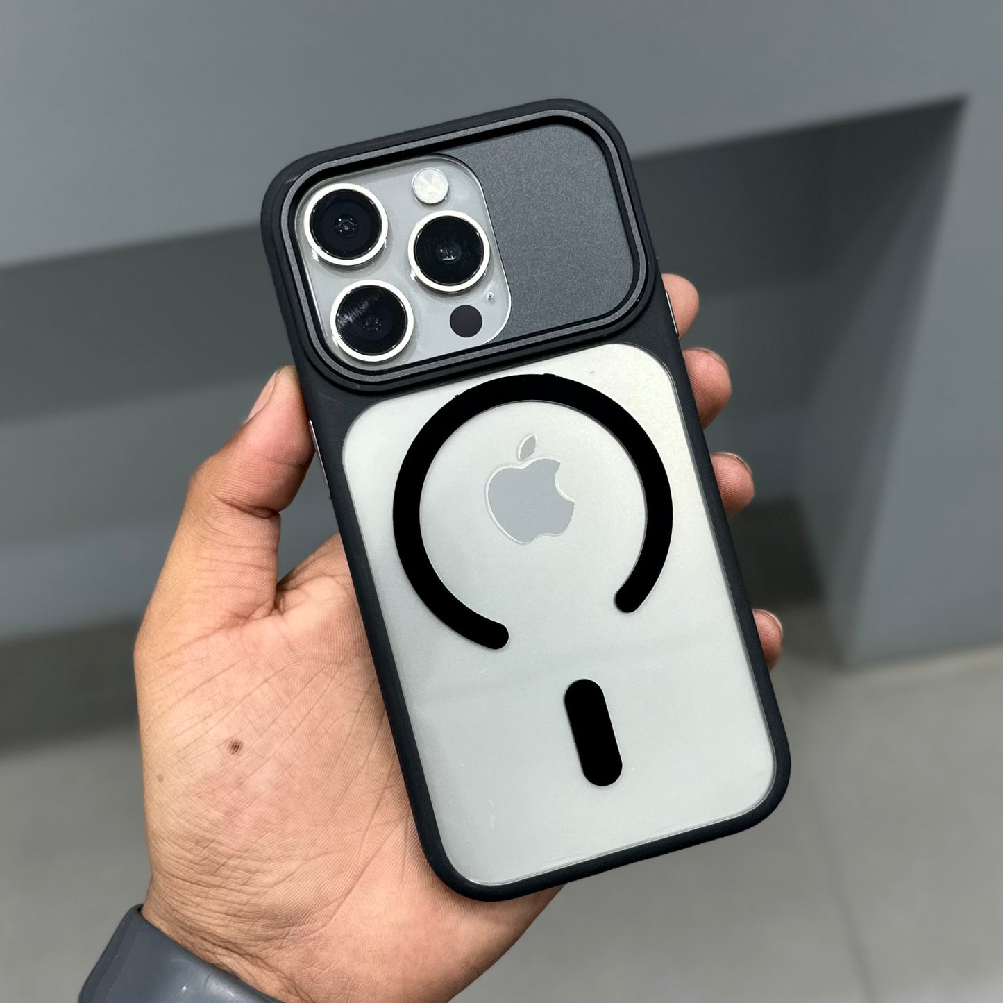 ICON N CLEAR METAL CAM CASE - BLACK ( No. 3421 )