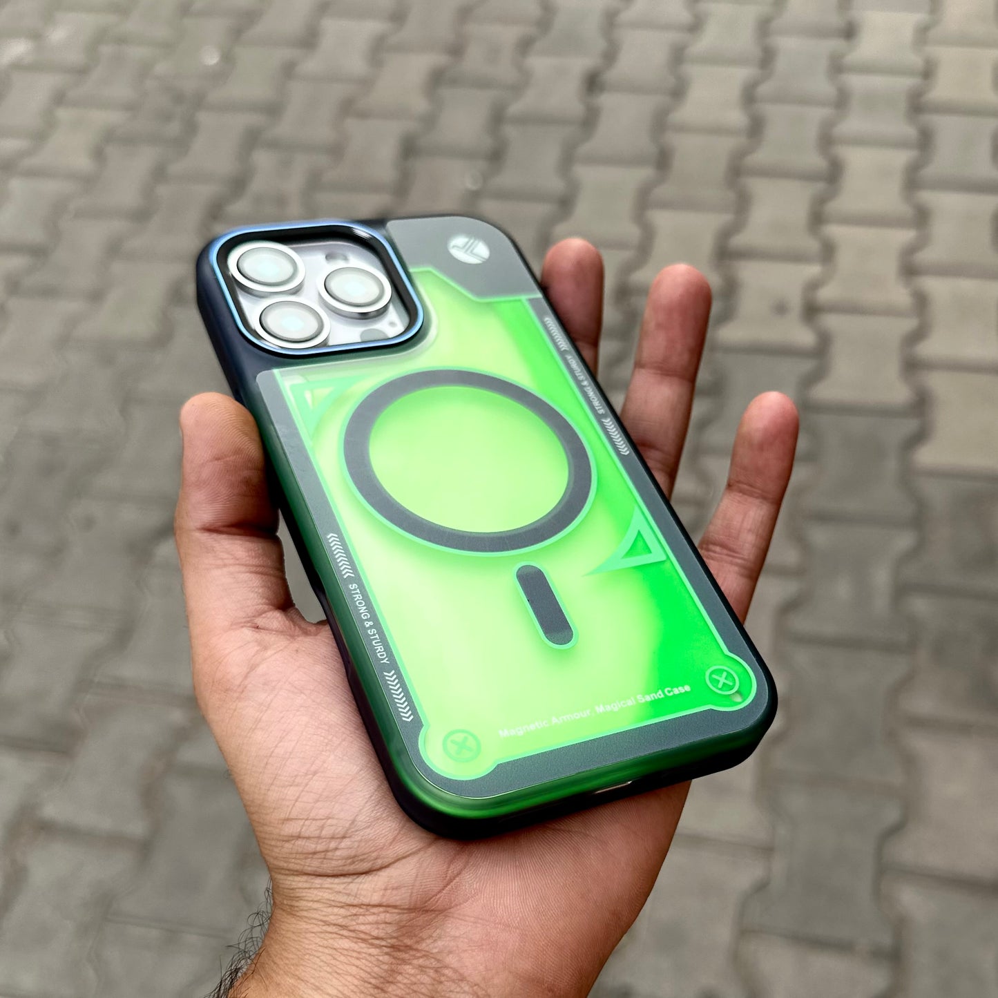 Grafix Sand Floting Case With Magsafe-Green ( No. 1806 )