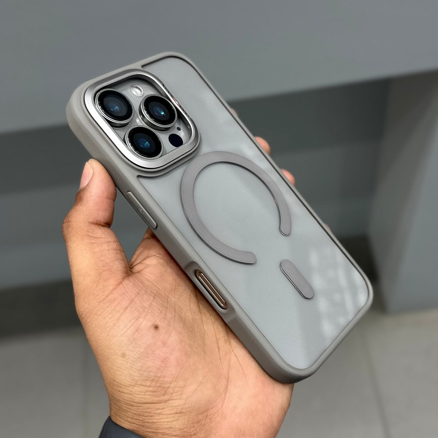 AURA ARMOD CASE - GREY ( No. 3221 )