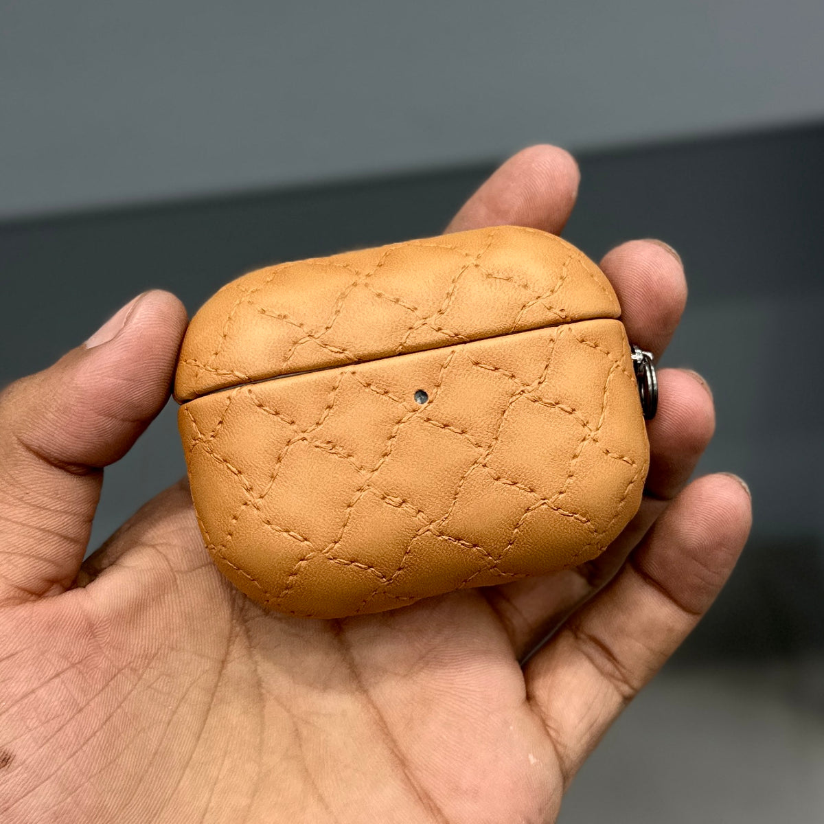 LAKING THD AIRPODS CASE - BROWN ( No. 3993 )