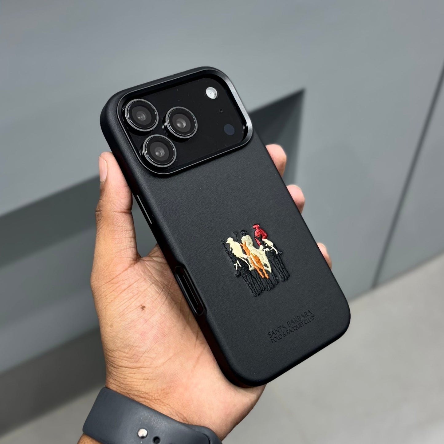 S B Justin Case with Magsafe- Black( No. 2061 )