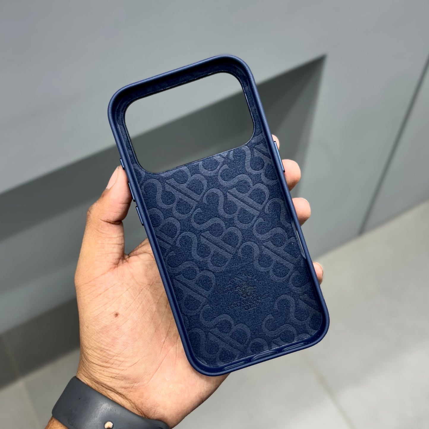 S B Justin Case with Magsafe-Blue ( No. 2120 )