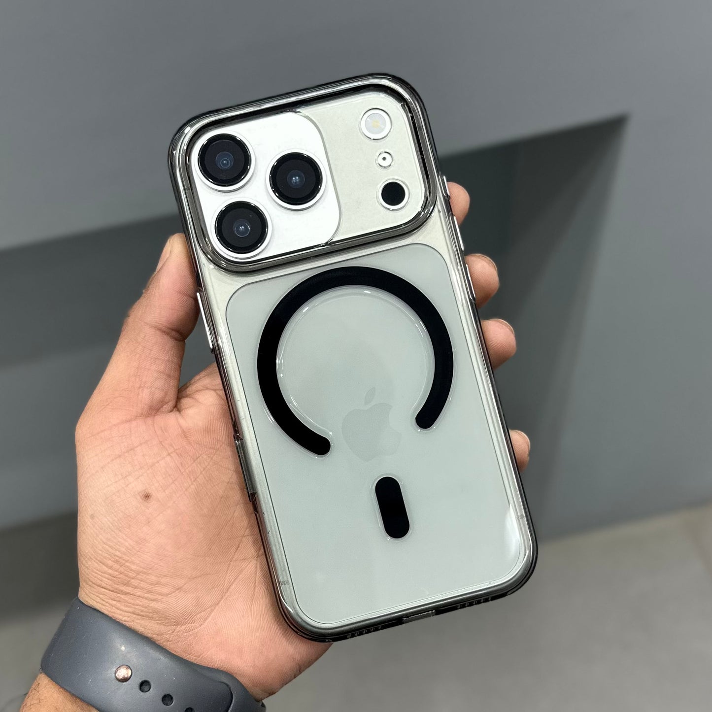 CMAQ ULTRA CLEAR CAPTURE CASE - BLACK ( No. 3071 )