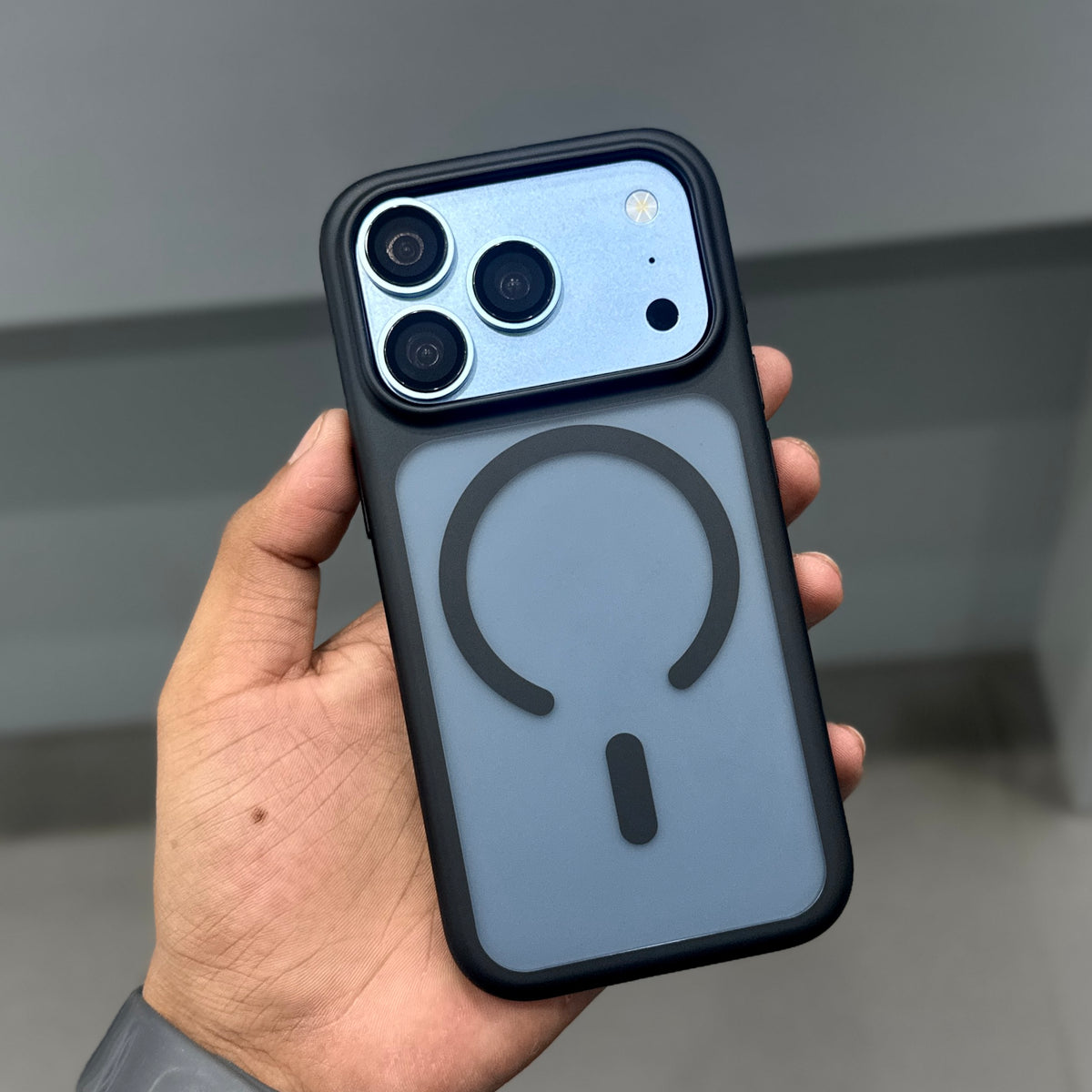 CMAQ DUSK MAGSAFE - BLACK ( No. 4016 )